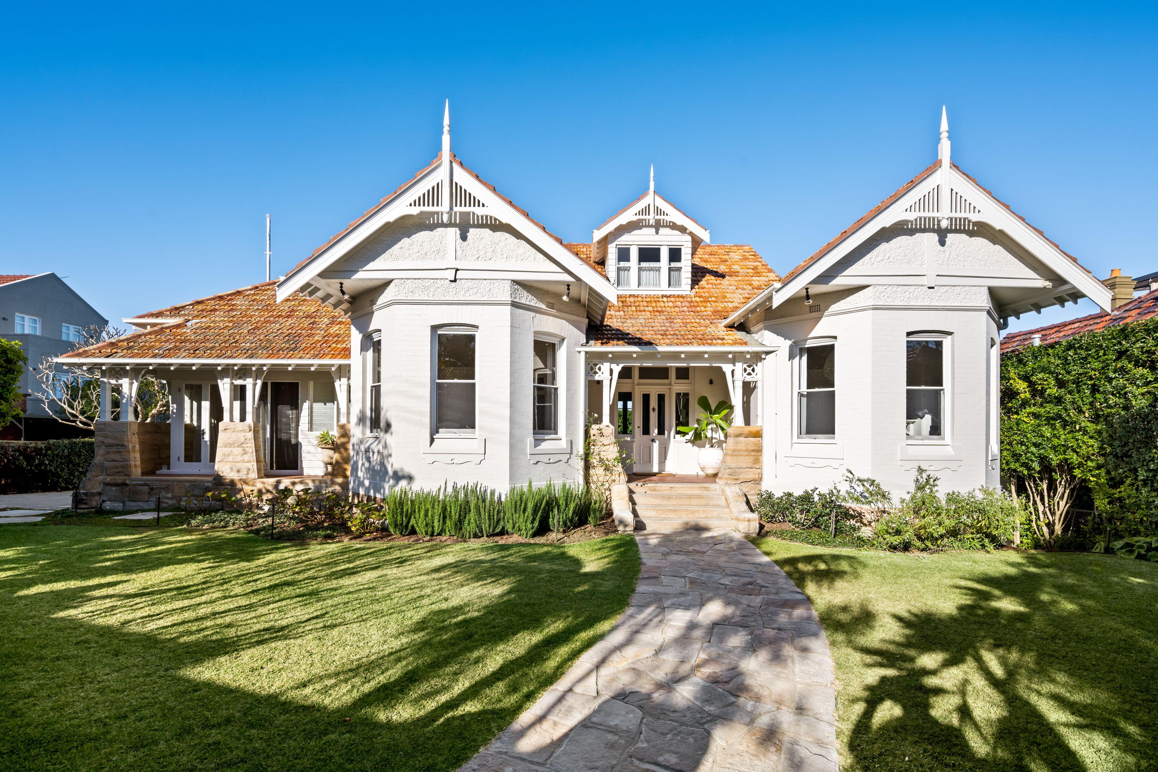 Prop-GPT: House: NSW Mosman, NSW 2088 Home For Sale
