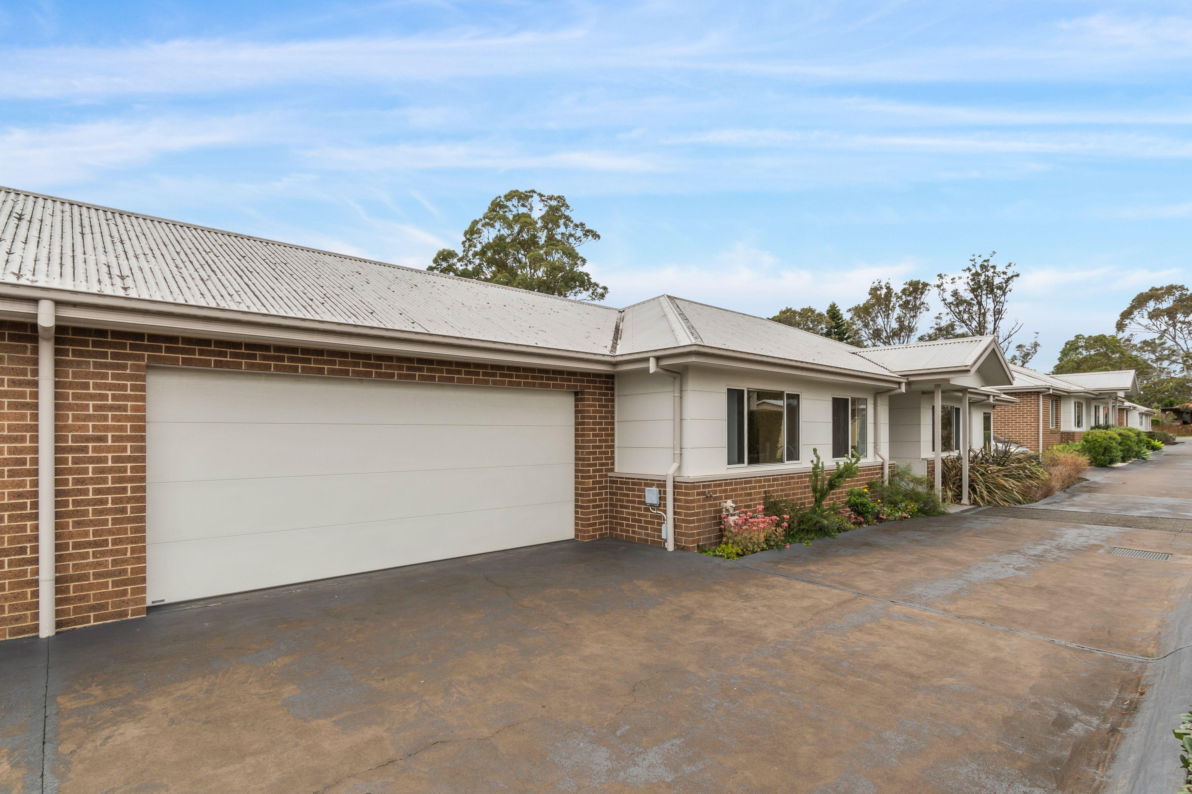 Prop-GPT: Villa: NSW Avondale, NSW 2530 Home For Sale