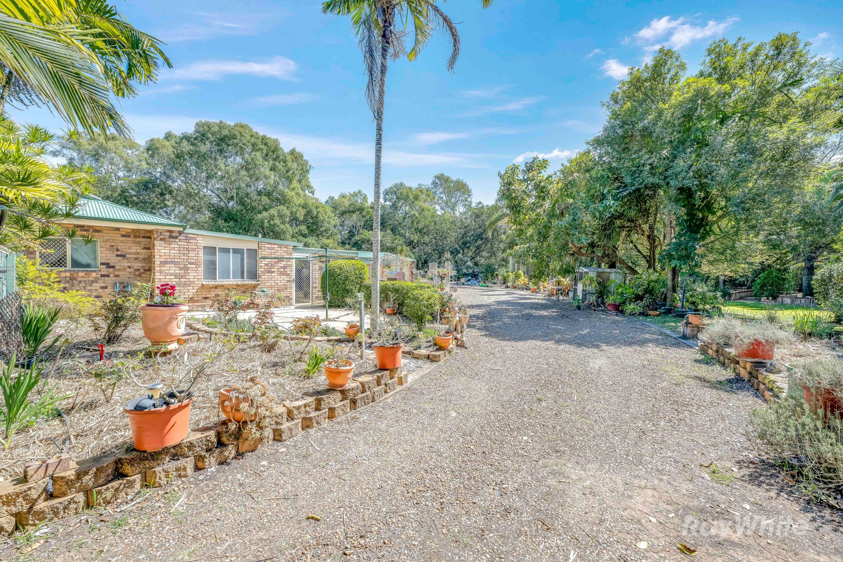 House for Sale: Moore Park Beach, QLD 4670, QLD, 4670