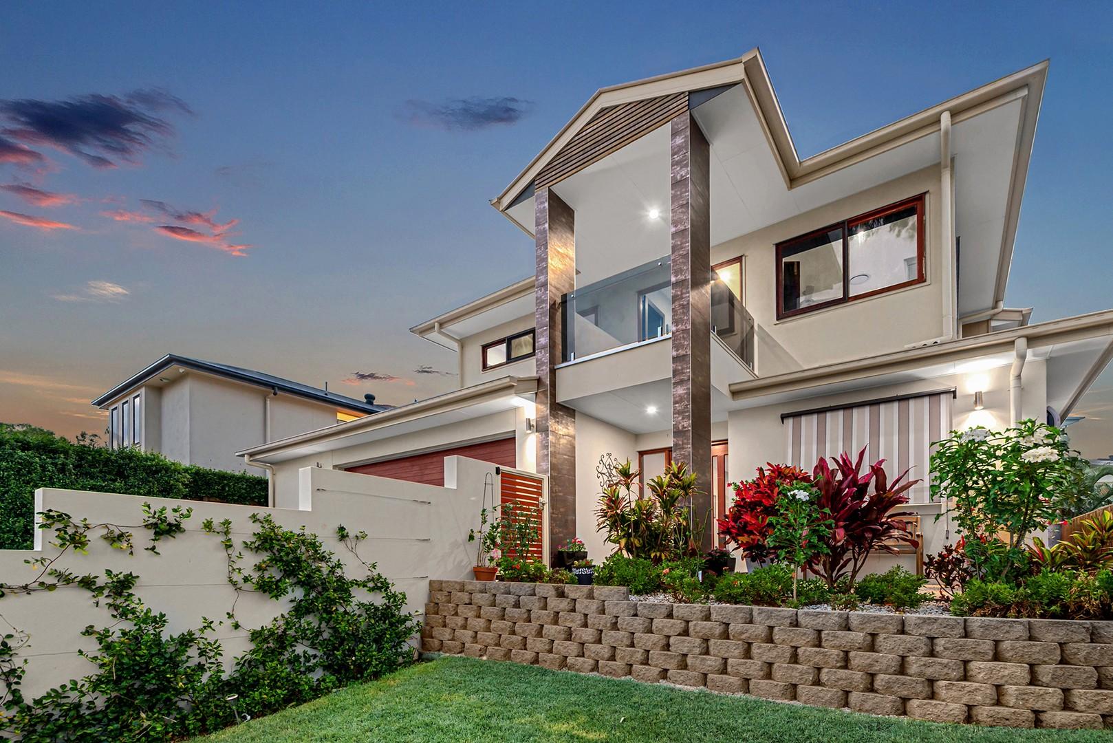 Prop-GPT: House: QLD Bridgeman Downs, QLD 4035 Home For Sale