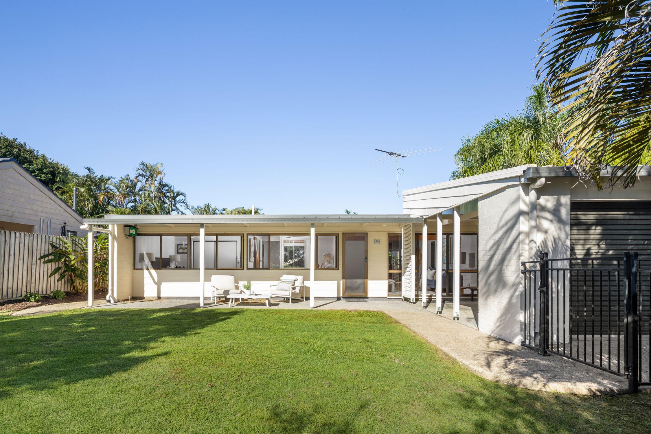 Prop-GPT: House: QLD Riverhills, QLD 4074 Home For Sale