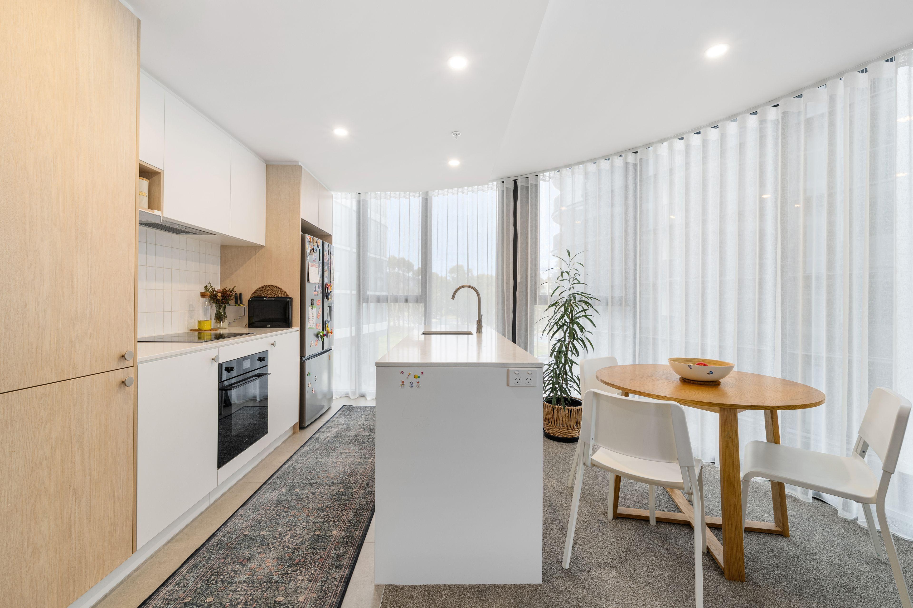 Prop-GPT: Apartment: ACT Phillip, ACT 2606 Home For Sale