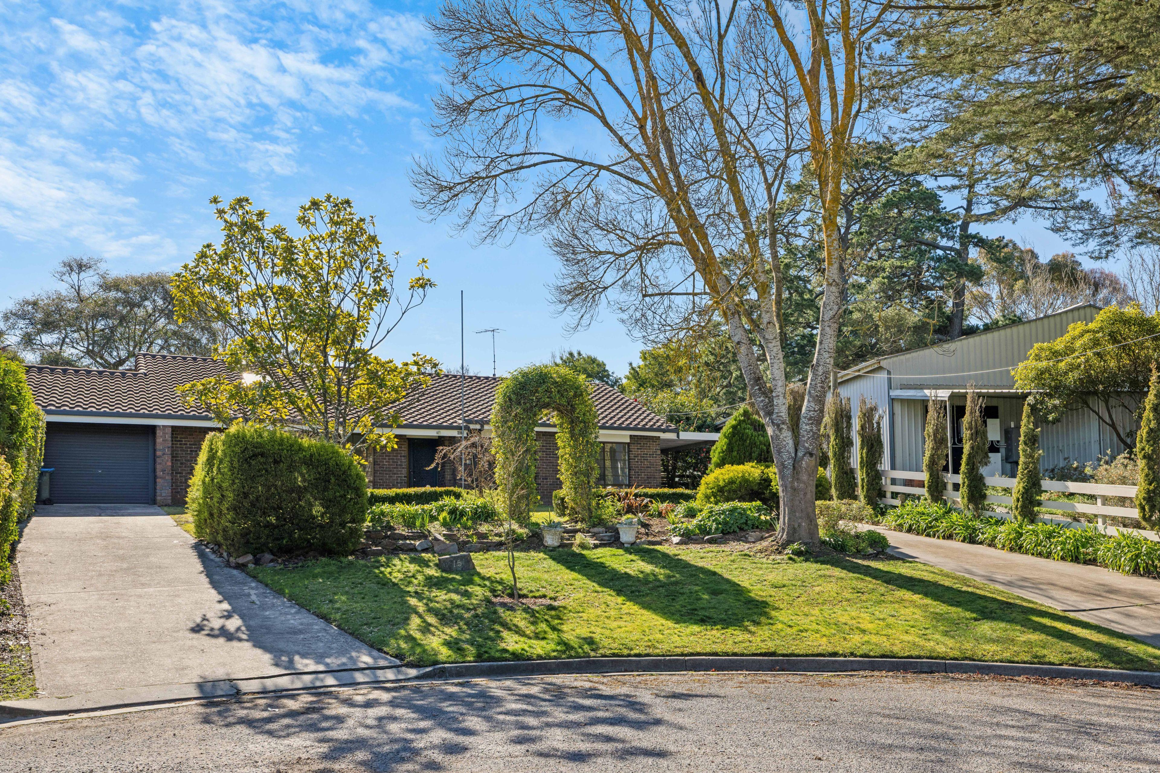 Prop-GPT: House: SA Mount Barker, SA 5251 Home For Sale