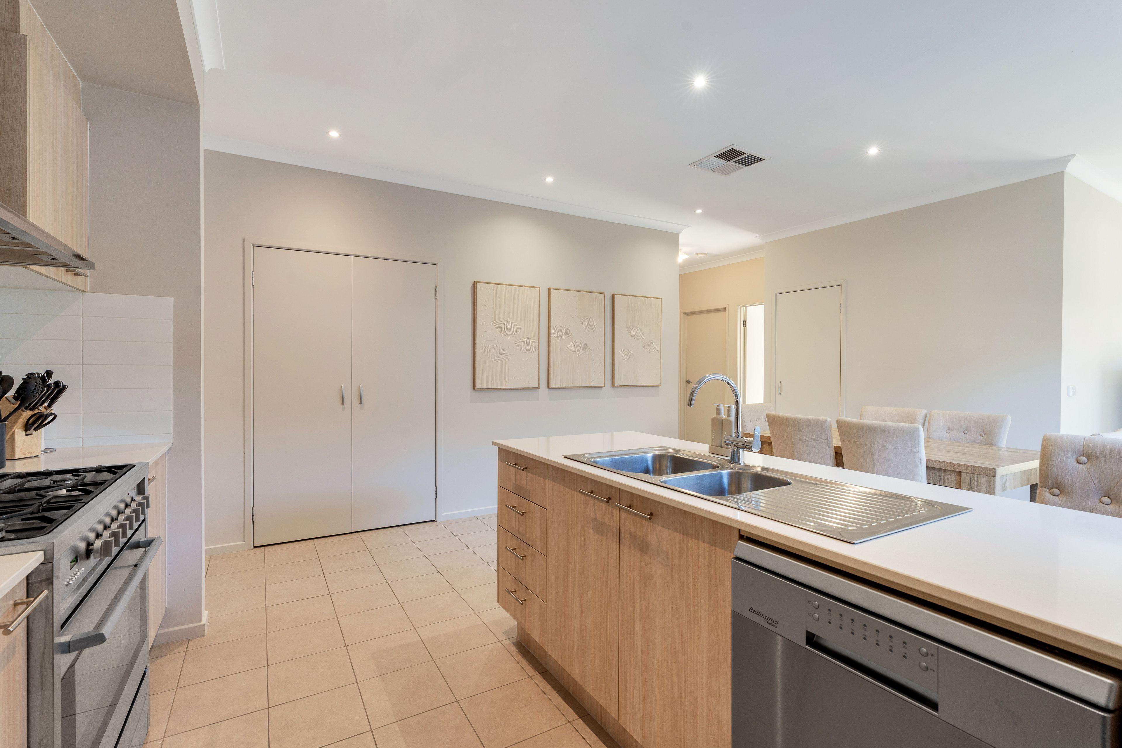 House for Sale: Wallan, VIC 3756, VIC, 3756