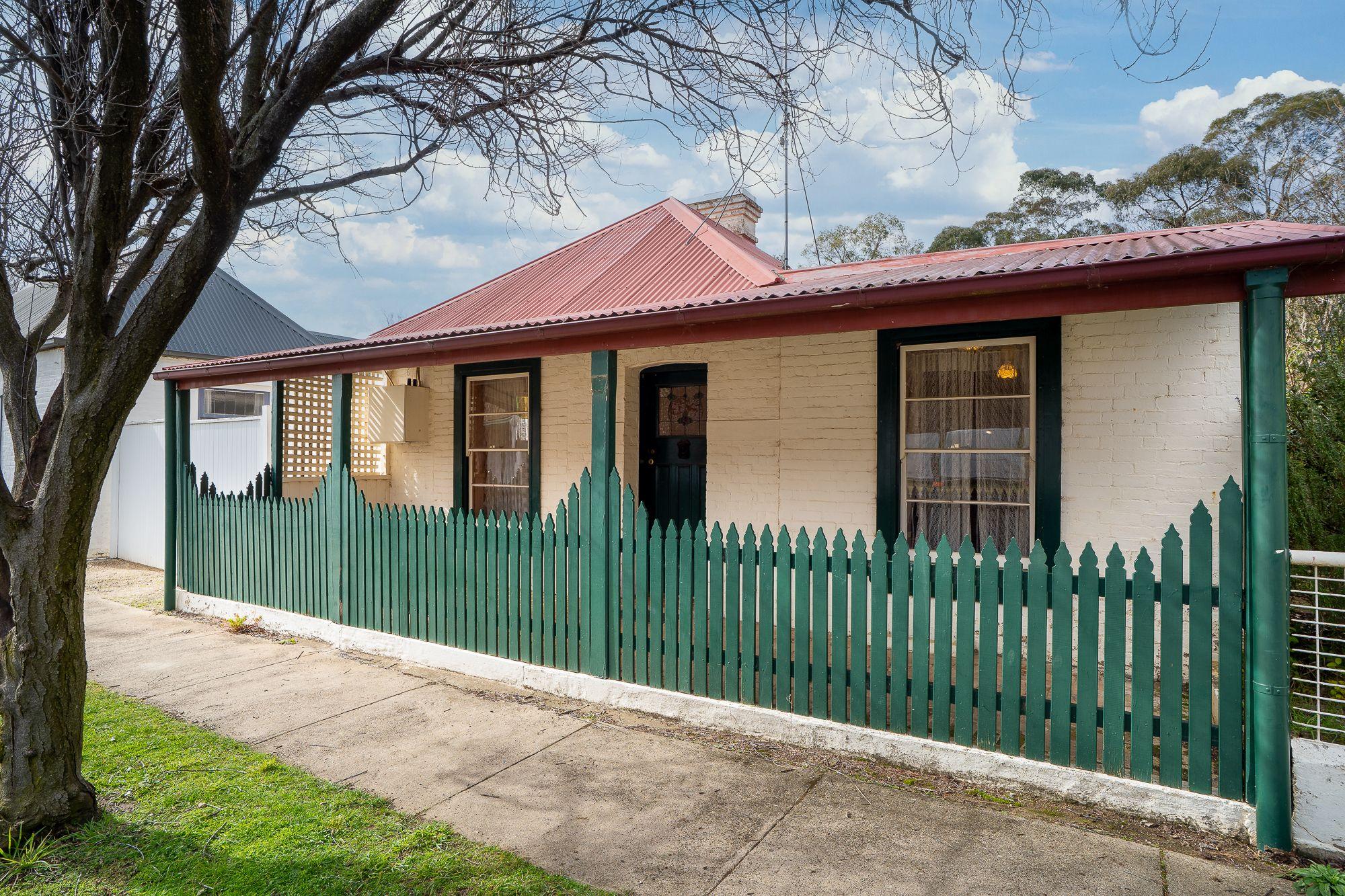 Prop-GPT: House: NSW Carcoar, NSW 2791 Home For Sale