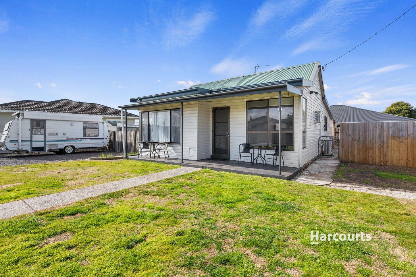 Prop-GPT: House: TAS Ulverstone, TAS 7315 Tasmania 7315