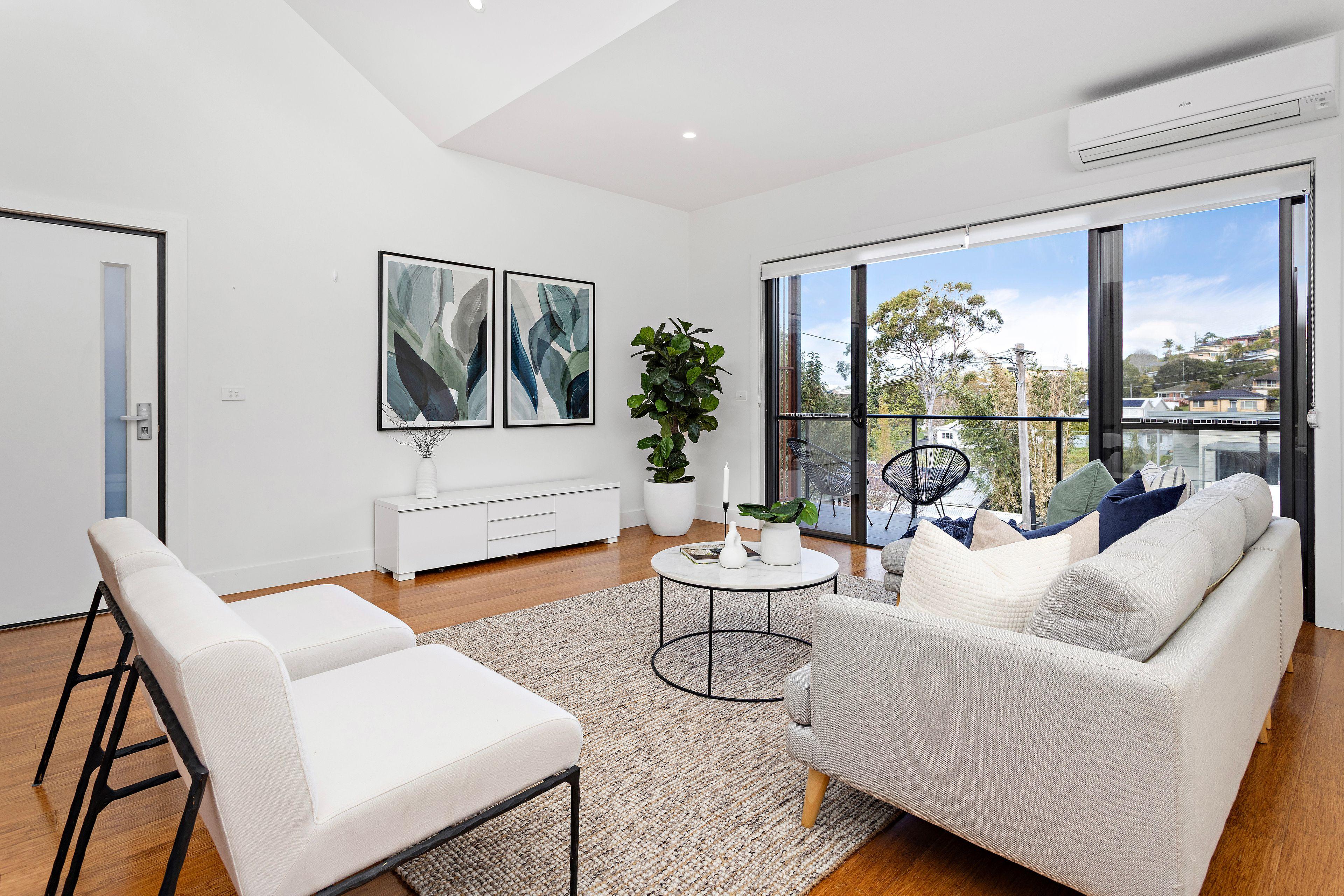 Prop-GPT: Townhouse: NSW Kiama, NSW 2533 Home For Sale
