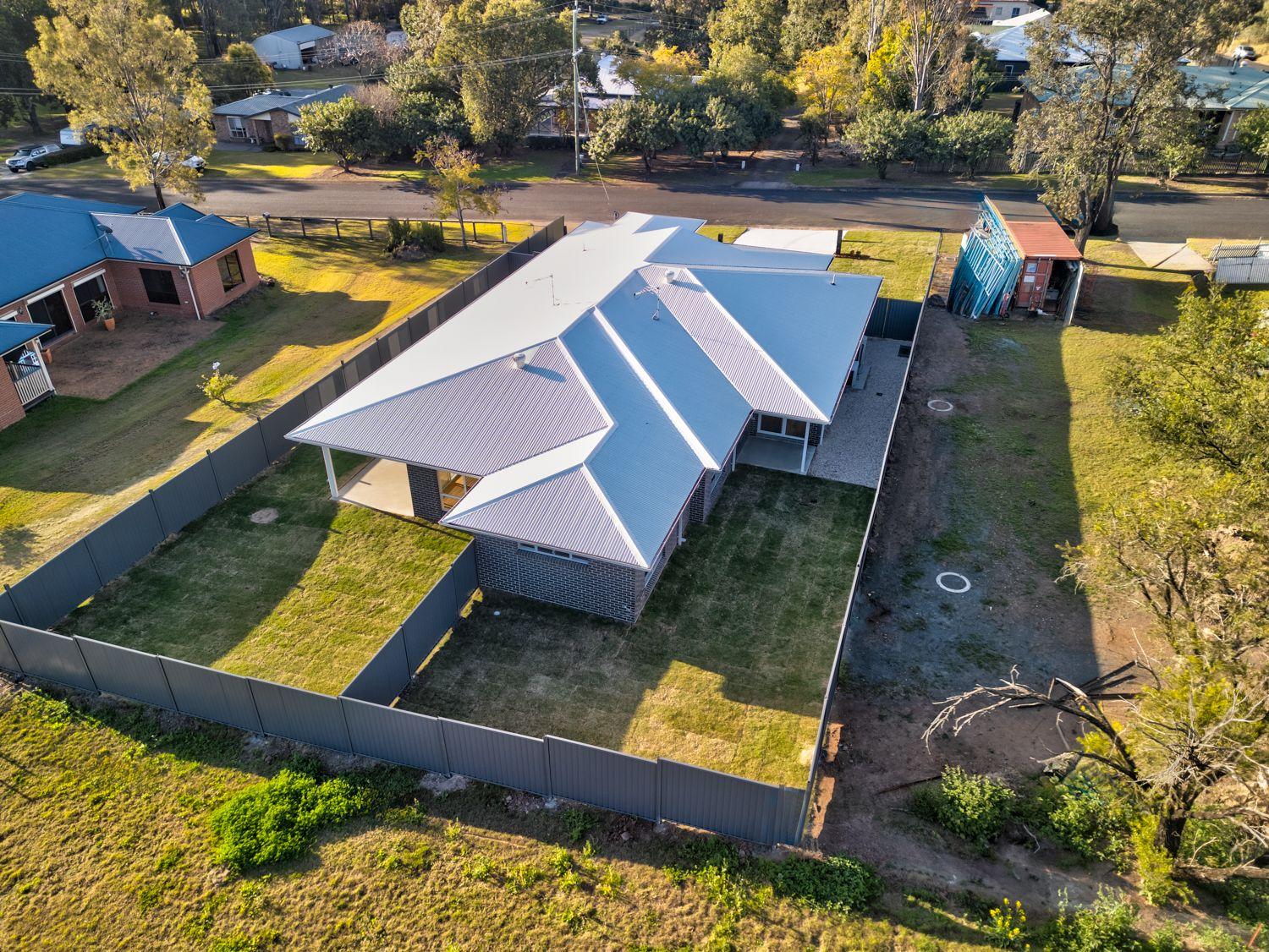 DuplexSemi-detached for Sale: Helidon, QLD 4344, QLD, 4344