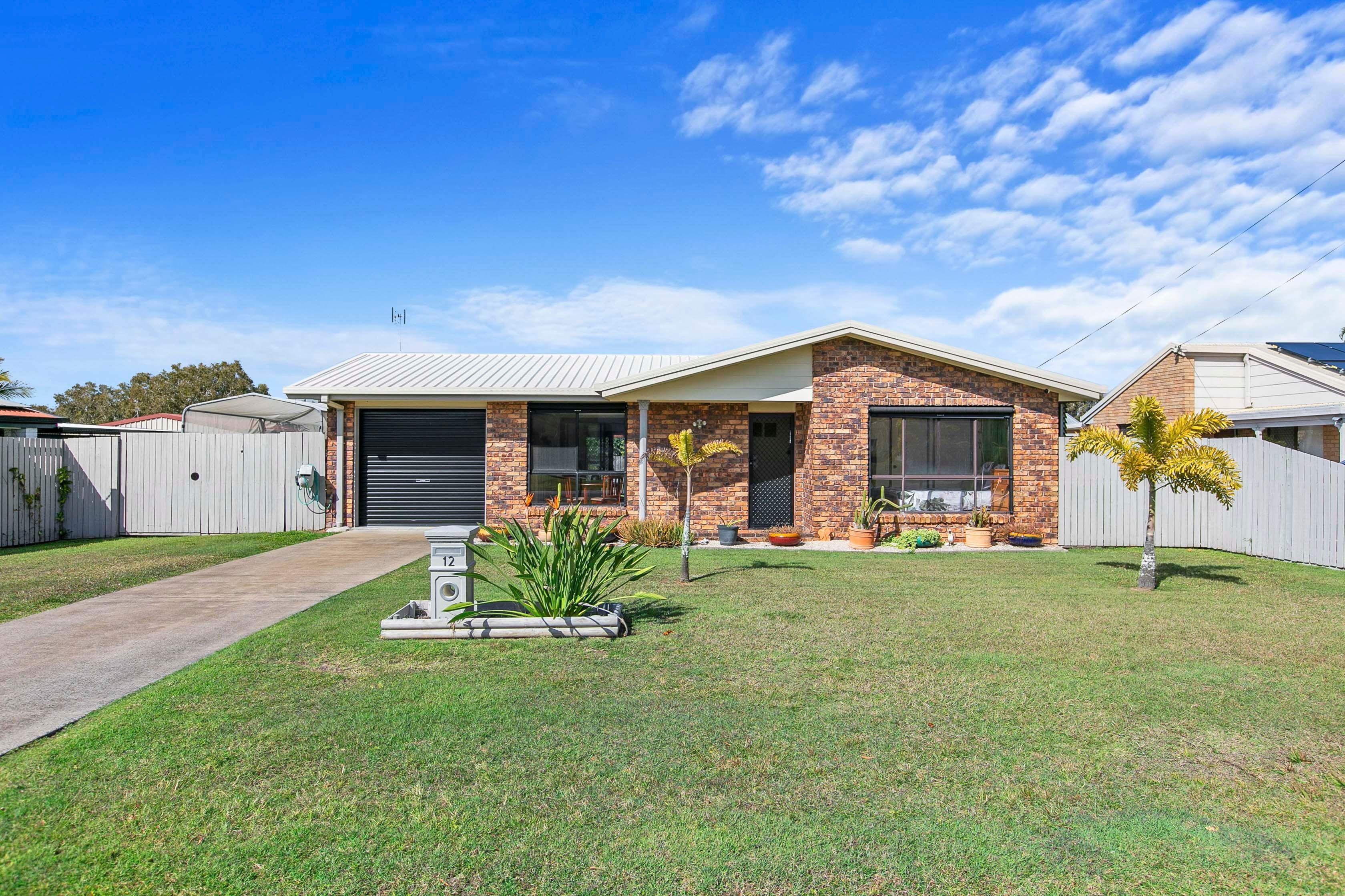 Prop-GPT: House: QLD Point Vernon, QLD 4655 Home For Sale