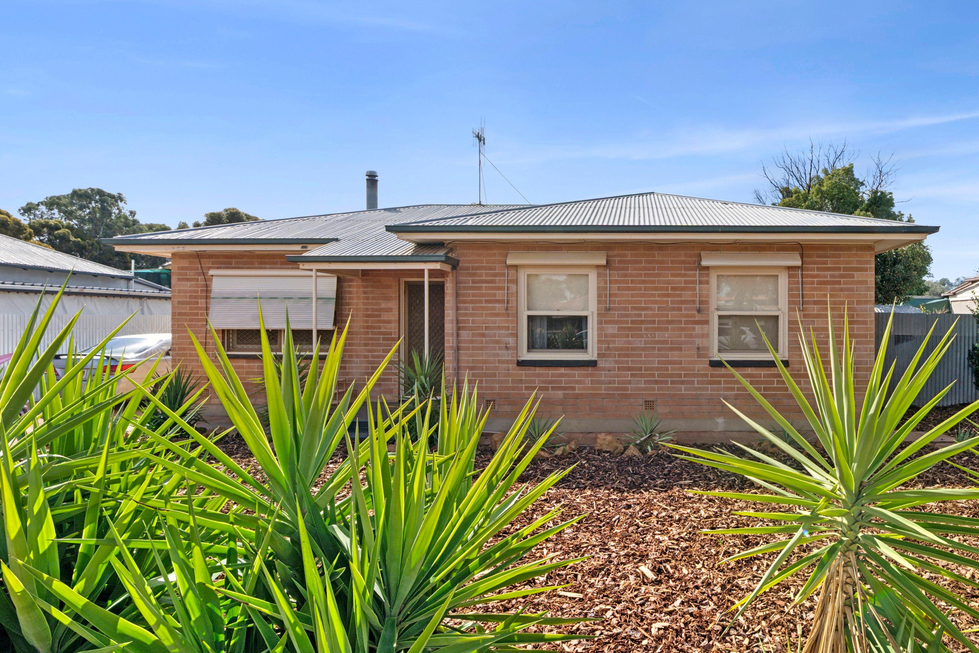 Prop-GPT: House: SA Berri, SA 5343 Home For Sale