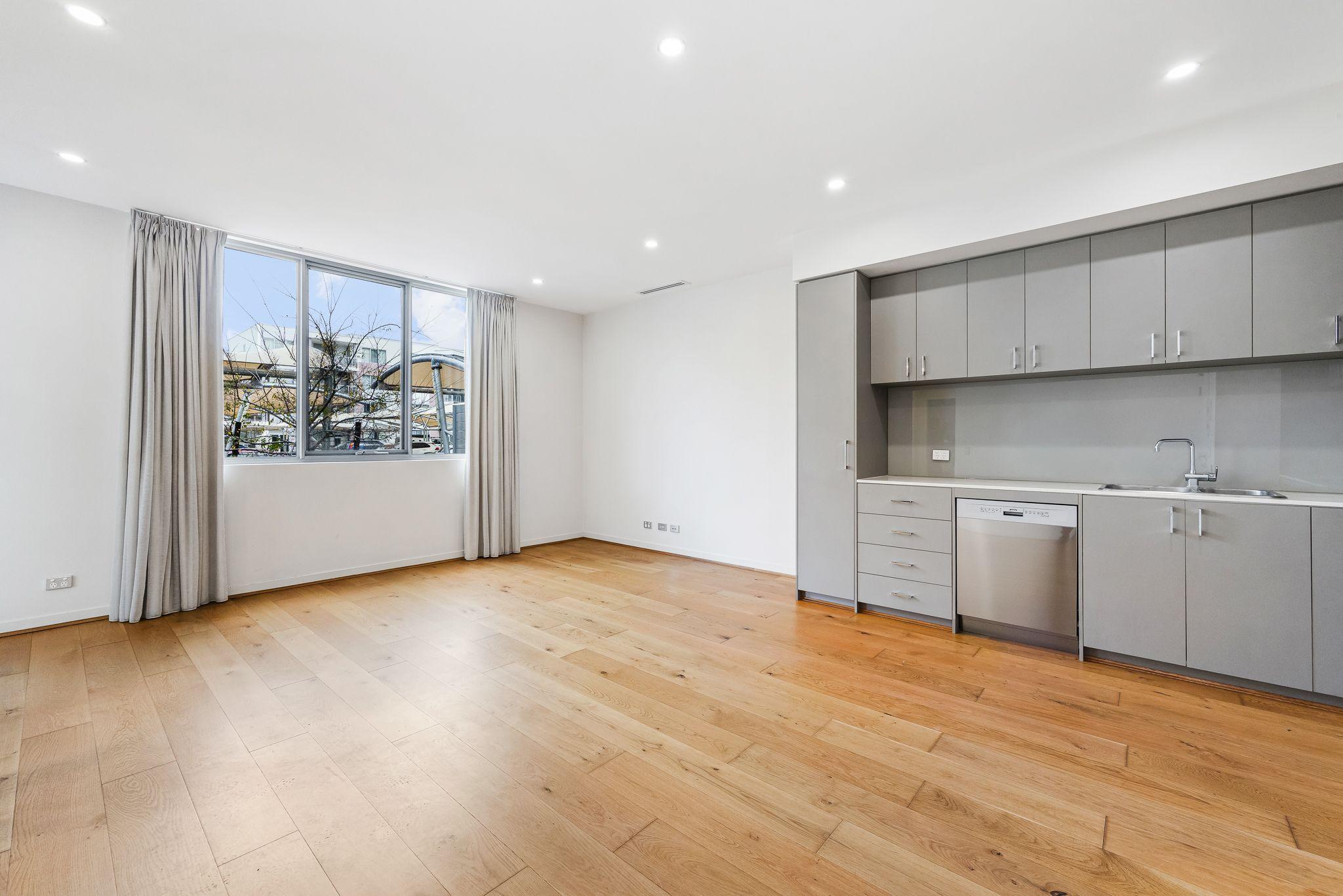 Prop-GPT: House: WA Lathlain, WA 6100 Home For Sale