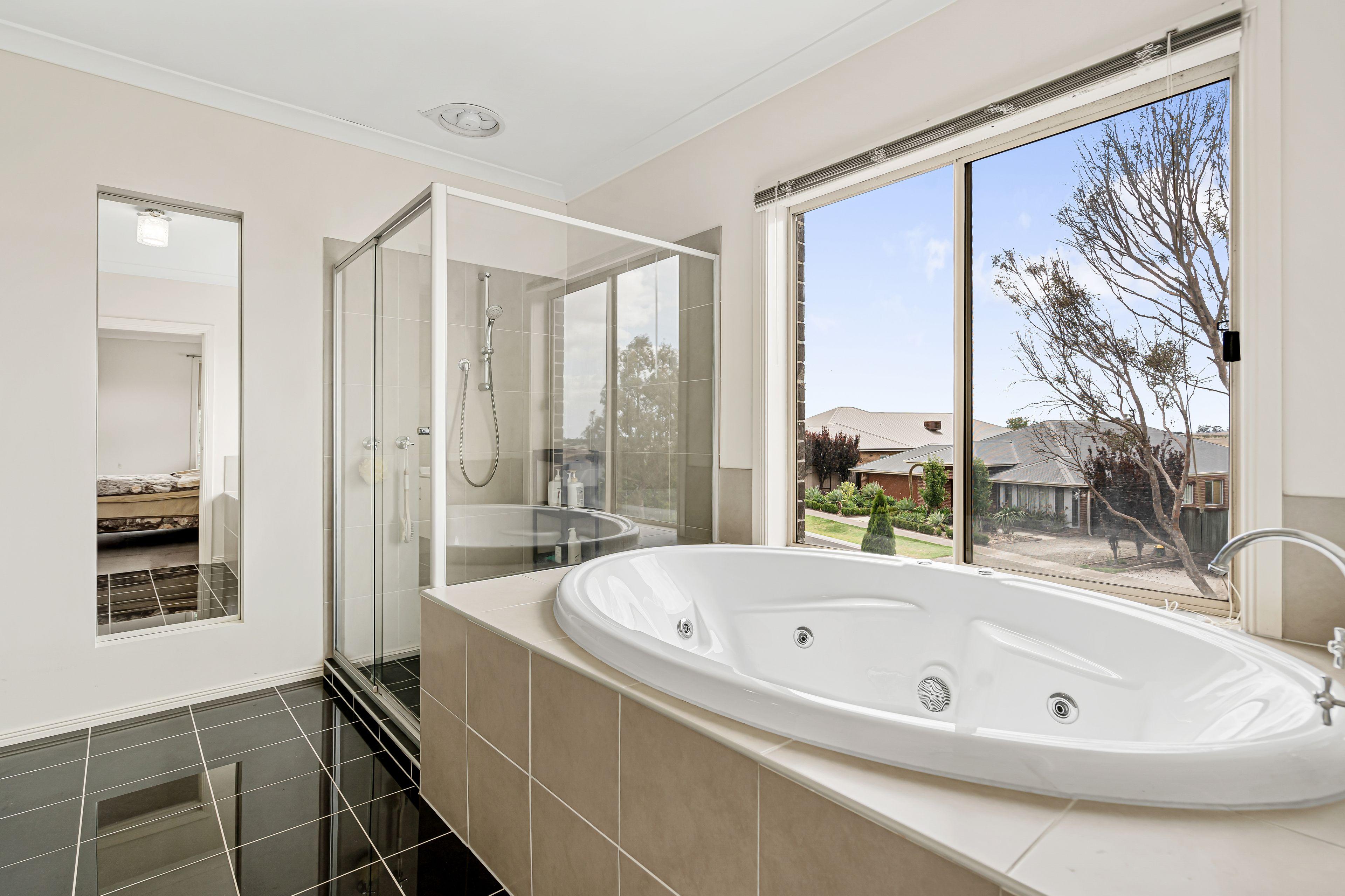 House for Sale: Sunbury, VIC 3429, VIC, 3429
