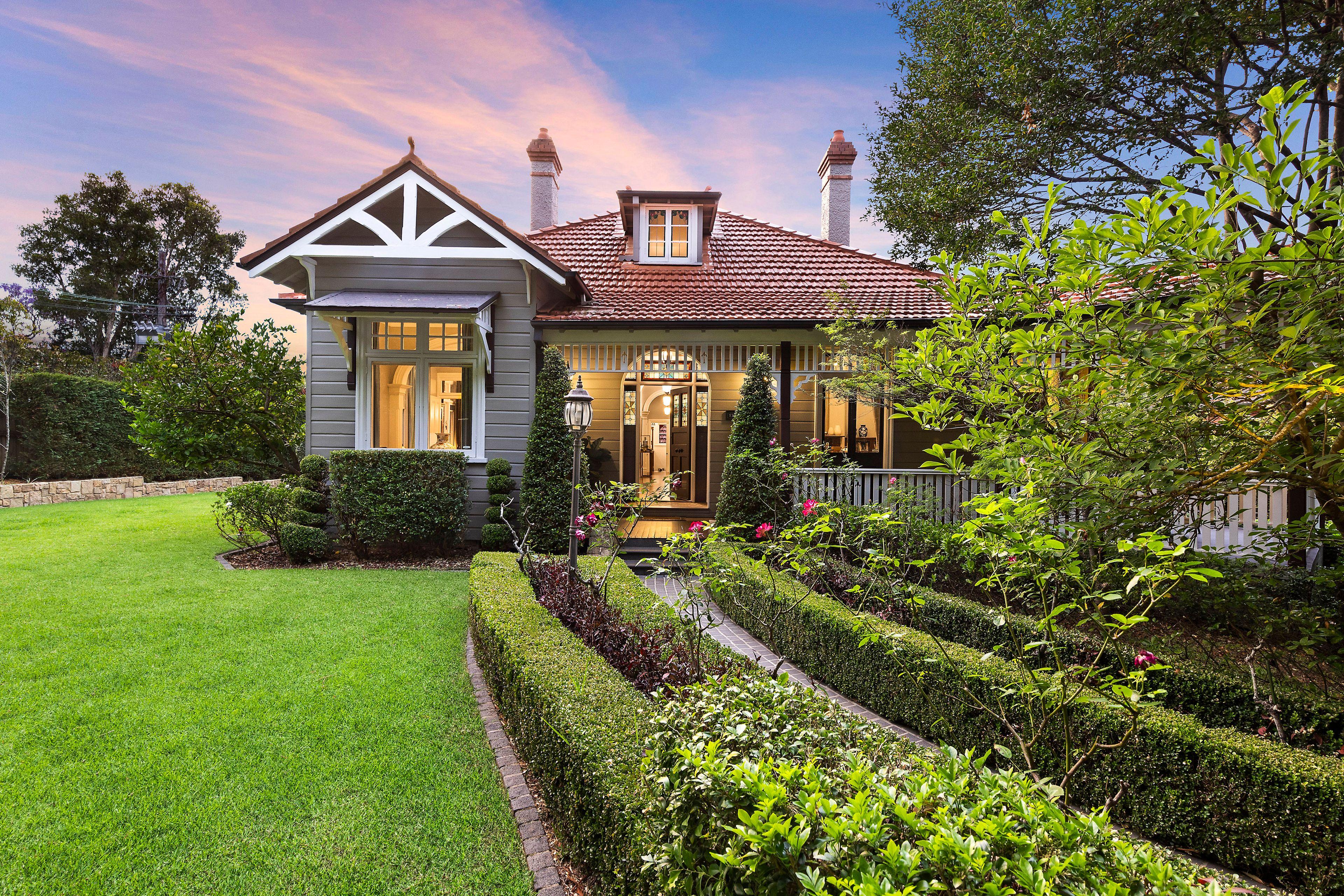 Prop-GPT: House: NSW North Turramurra, NSW 2074 Home For Sale
