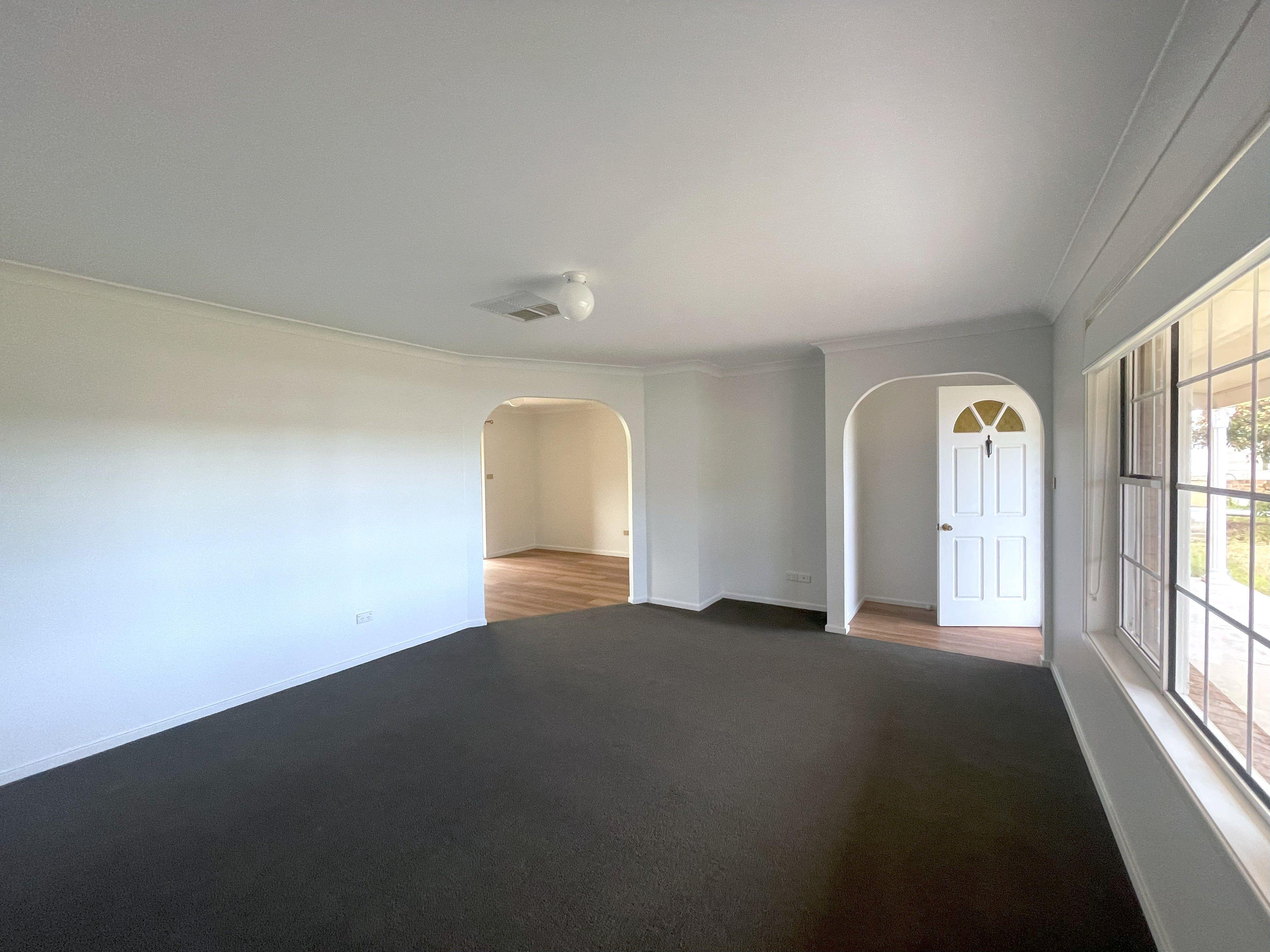 House for Sale: South Gundagai, NSW 2722, NSW, 2722