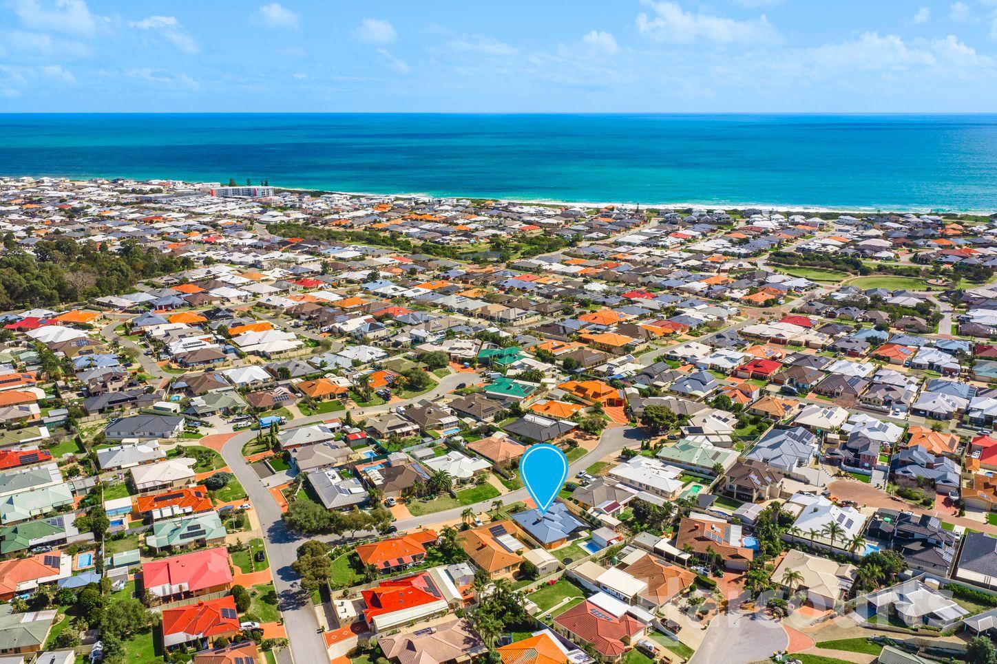 Prop-GPT: House: WA Halls Head, WA 6210 Western Australia 6210