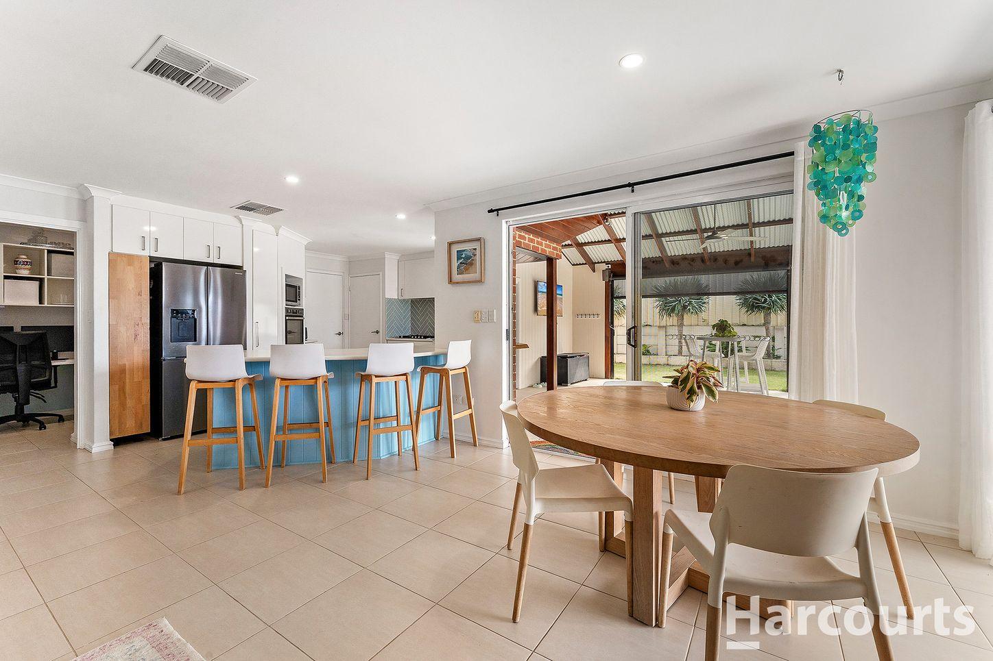 House for Sale: Halls Head, WA 6210, WA, 6210