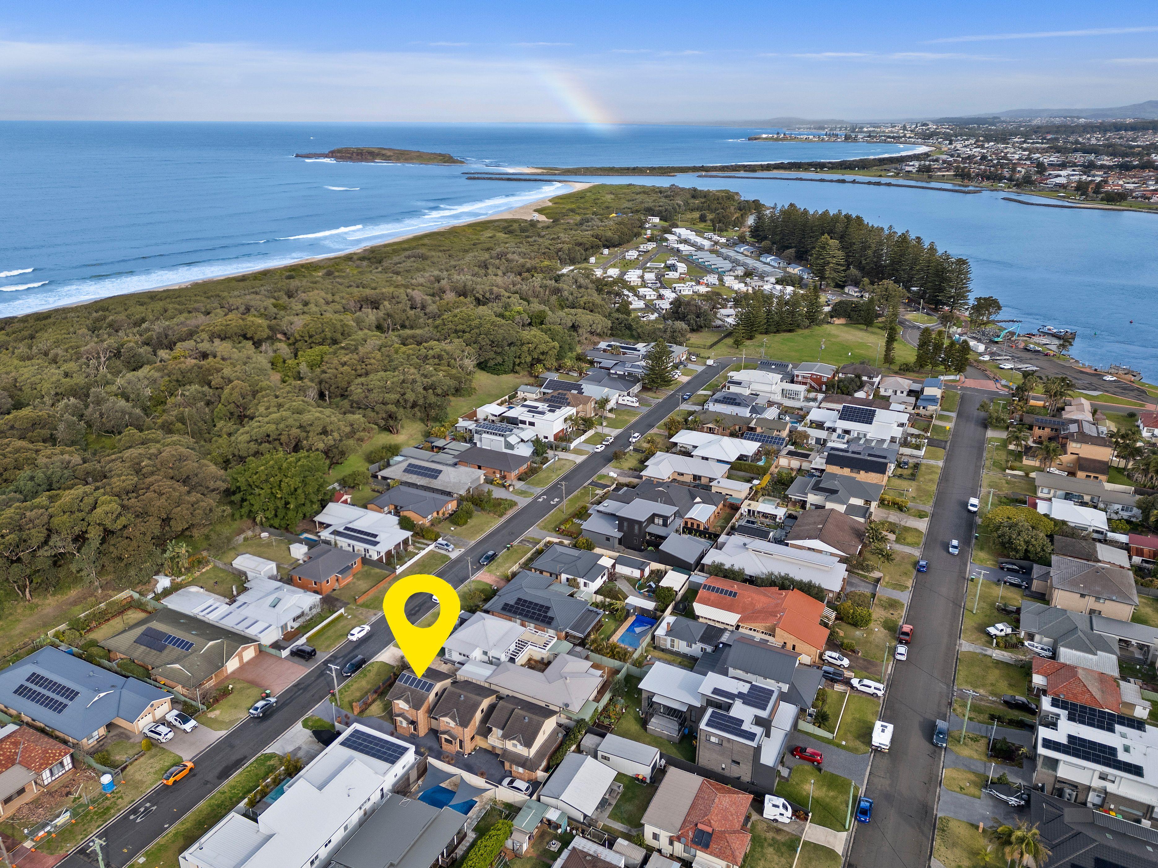 Townhouse for Sale: Windang, NSW 2528, NSW, 2528
