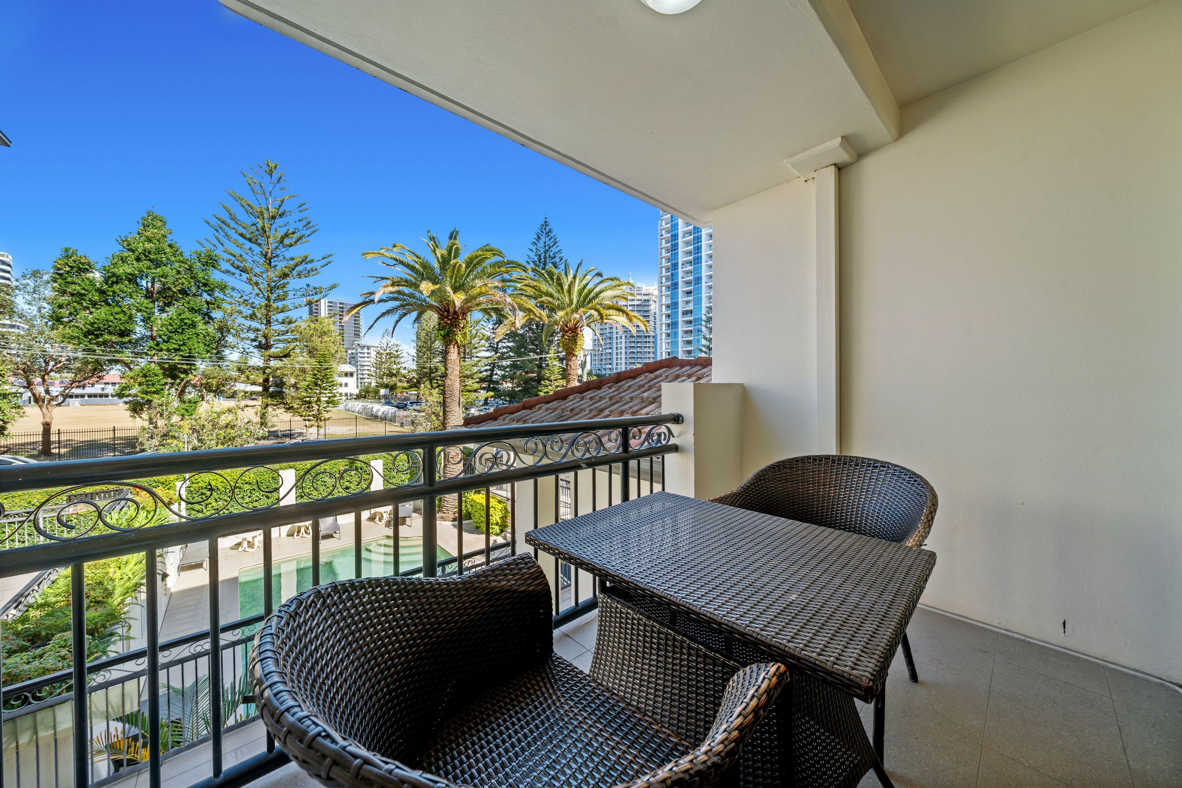 Apartment for Sale: Broadbeach, QLD 4218, QLD, 4218