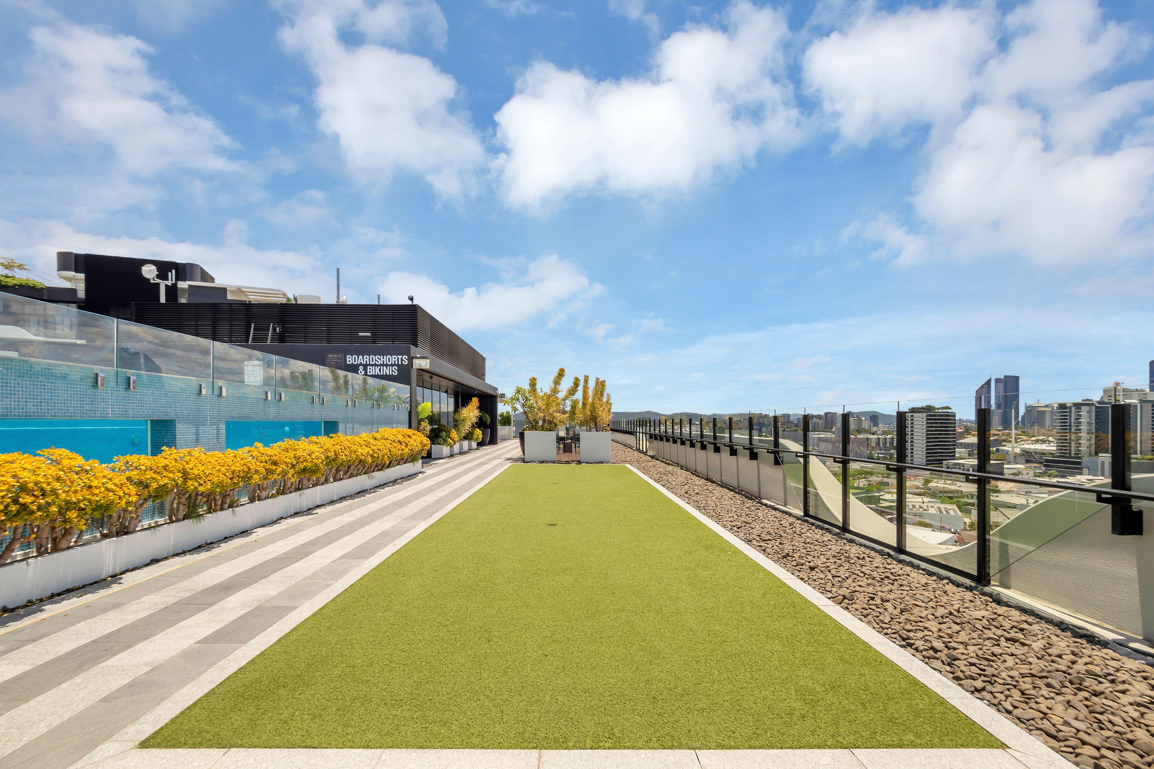 Prop-GPT: Apartment: QLD Woolloongabba, QLD 4102 Home For Sale