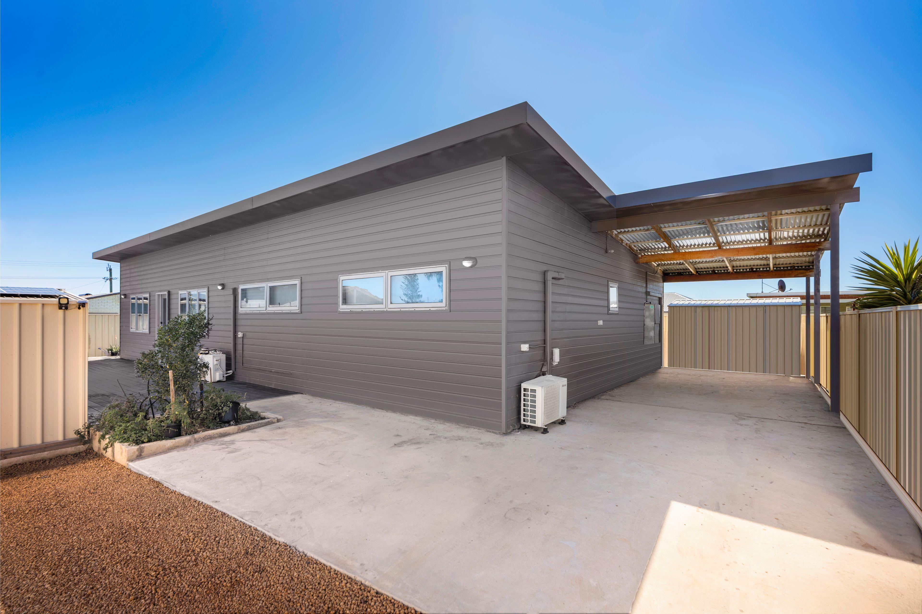 Prop-GPT: House: WA Mount Tarcoola, WA 6530 Home For Sale