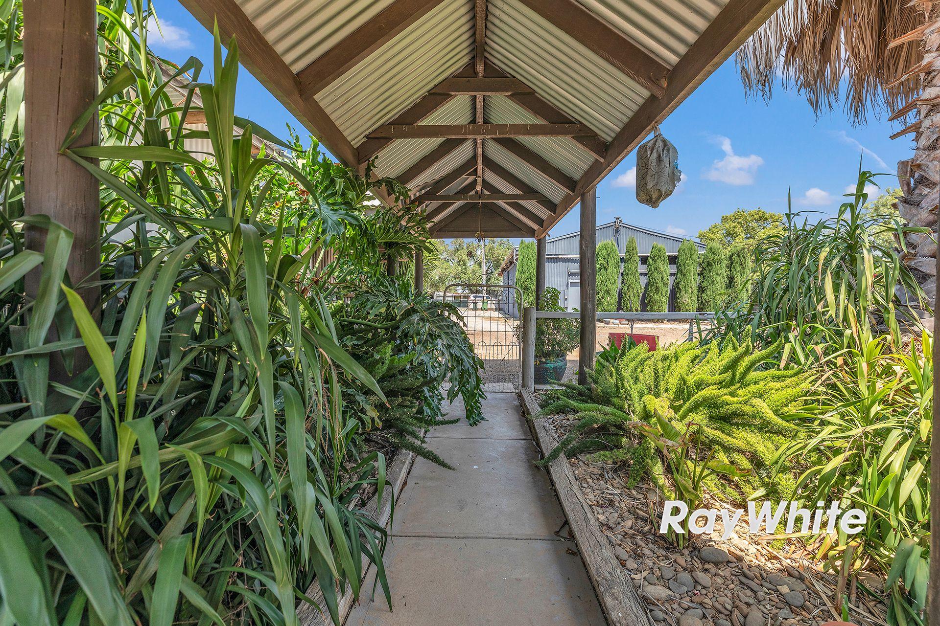 Prop-GPT: House: VIC Nanneella, VIC 3561 Home For Sale