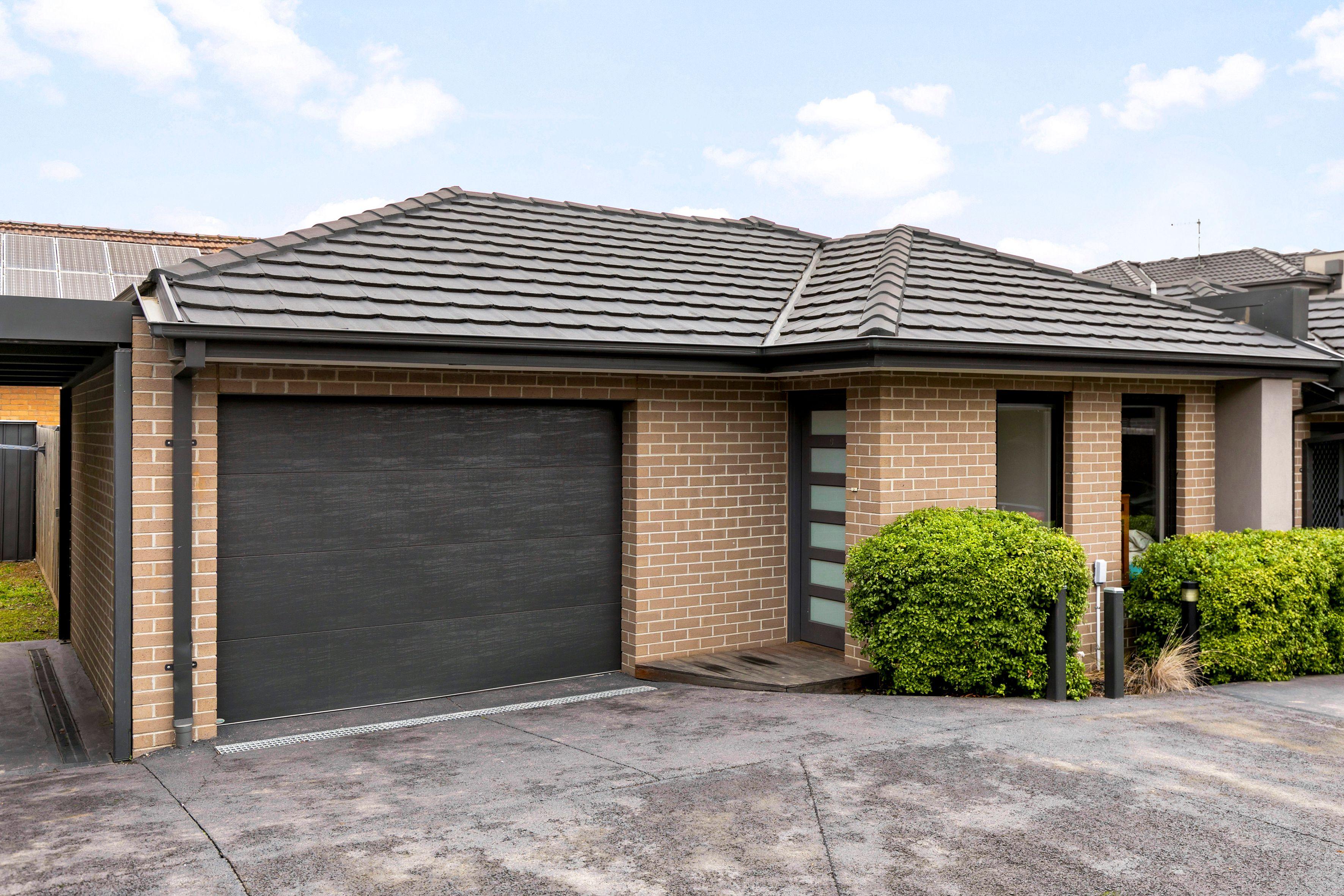 Prop-GPT: Unit: VIC Glenroy, VIC 3046 Home For Sale