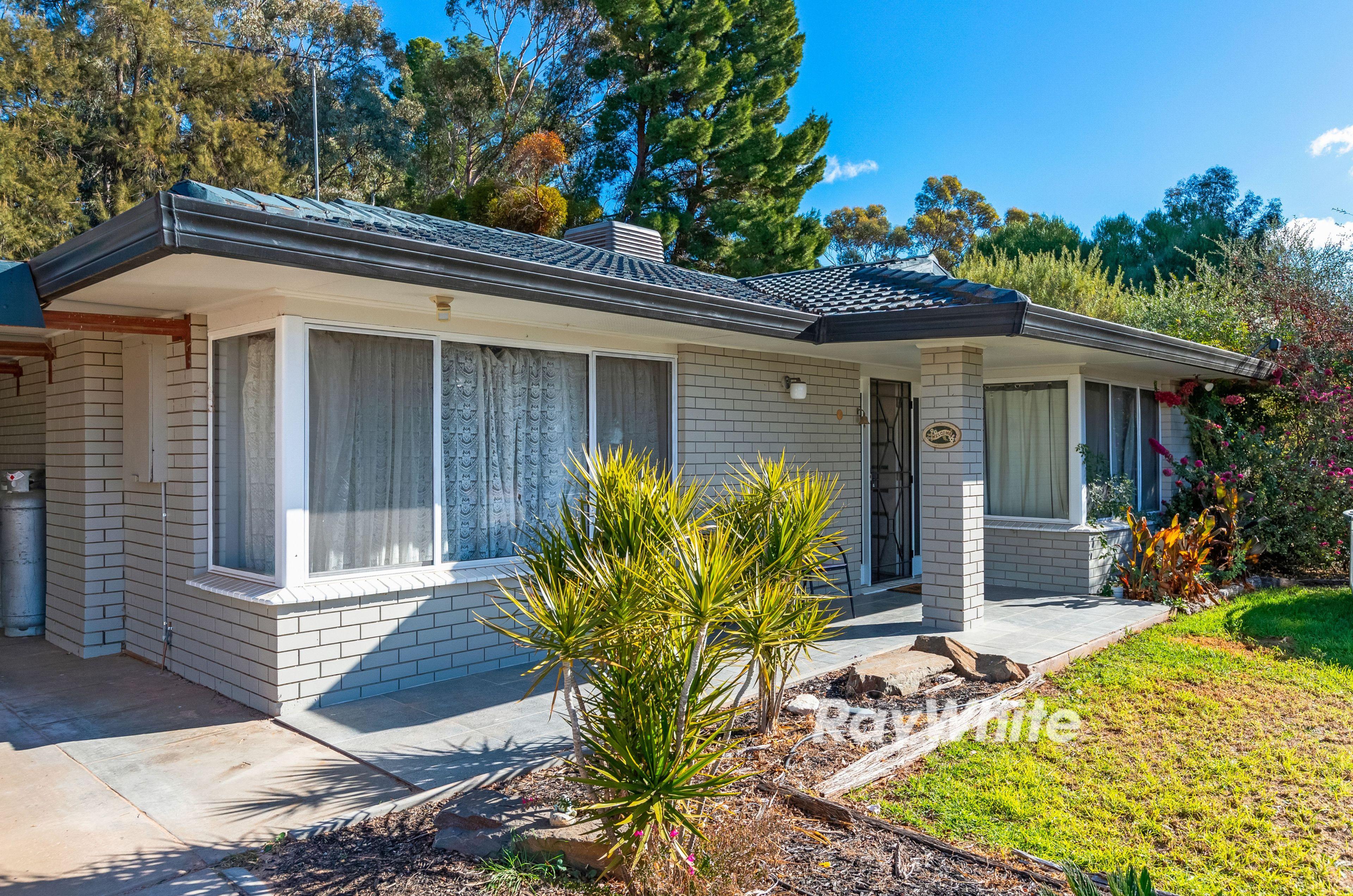 Prop-GPT: House: VIC Irymple, VIC 3498 Home For Sale