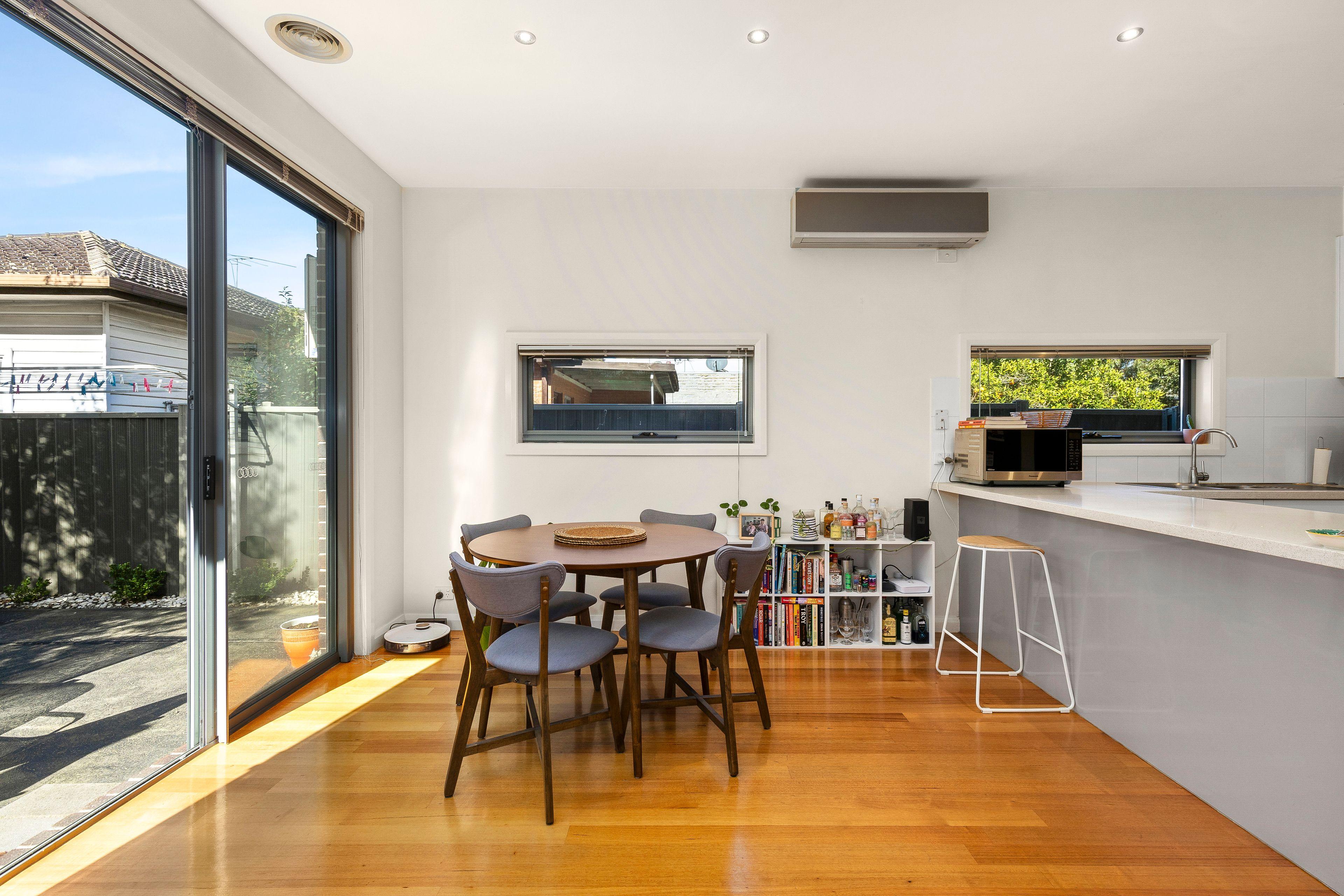 Townhouse for Sale: Pascoe Vale, VIC 3044, VIC, 3044