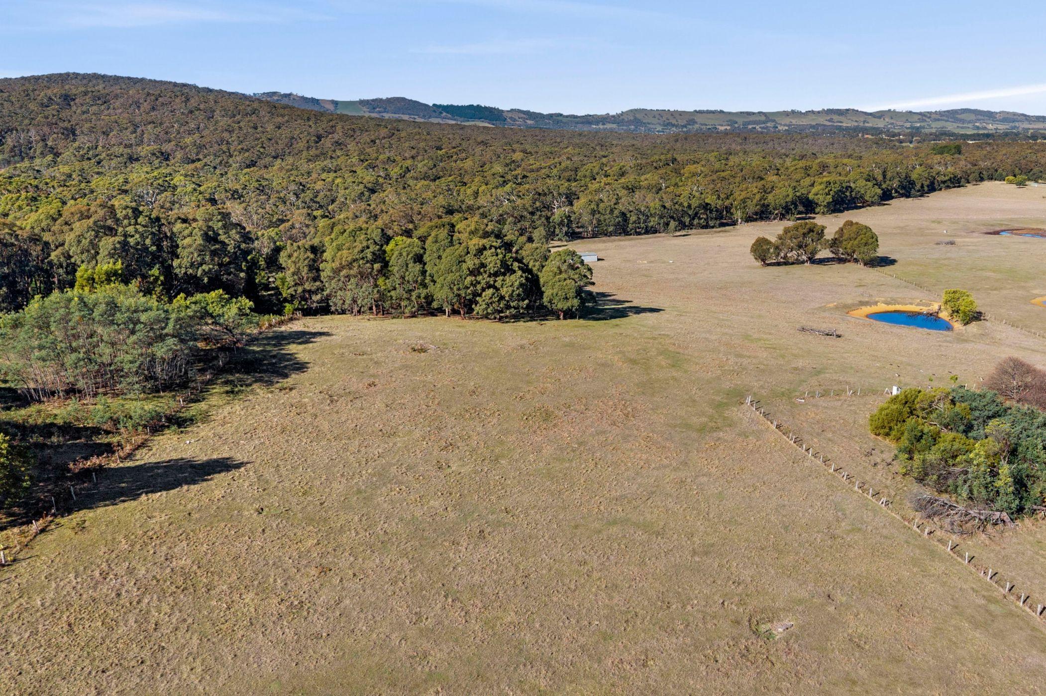 Land for Sale: Lancefield, VIC 3435, VIC, 3435