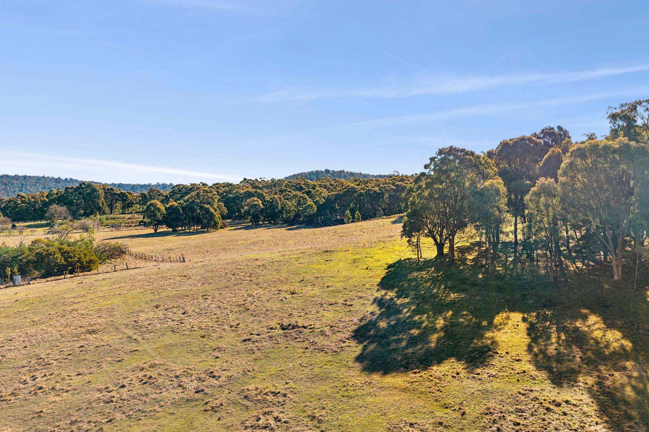 Land for Sale: Lancefield, VIC 3435, VIC, 3435