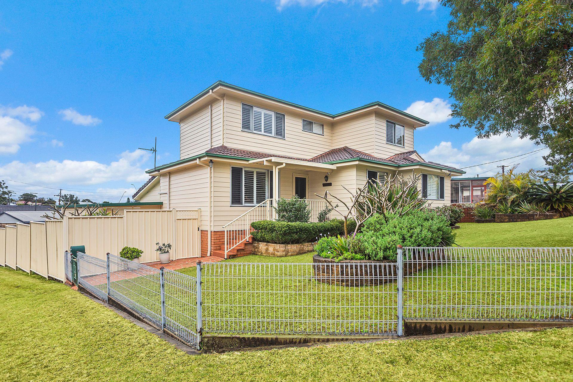 Prop-GPT: House: NSW Barrack Heights, NSW 2528 Home For Sale