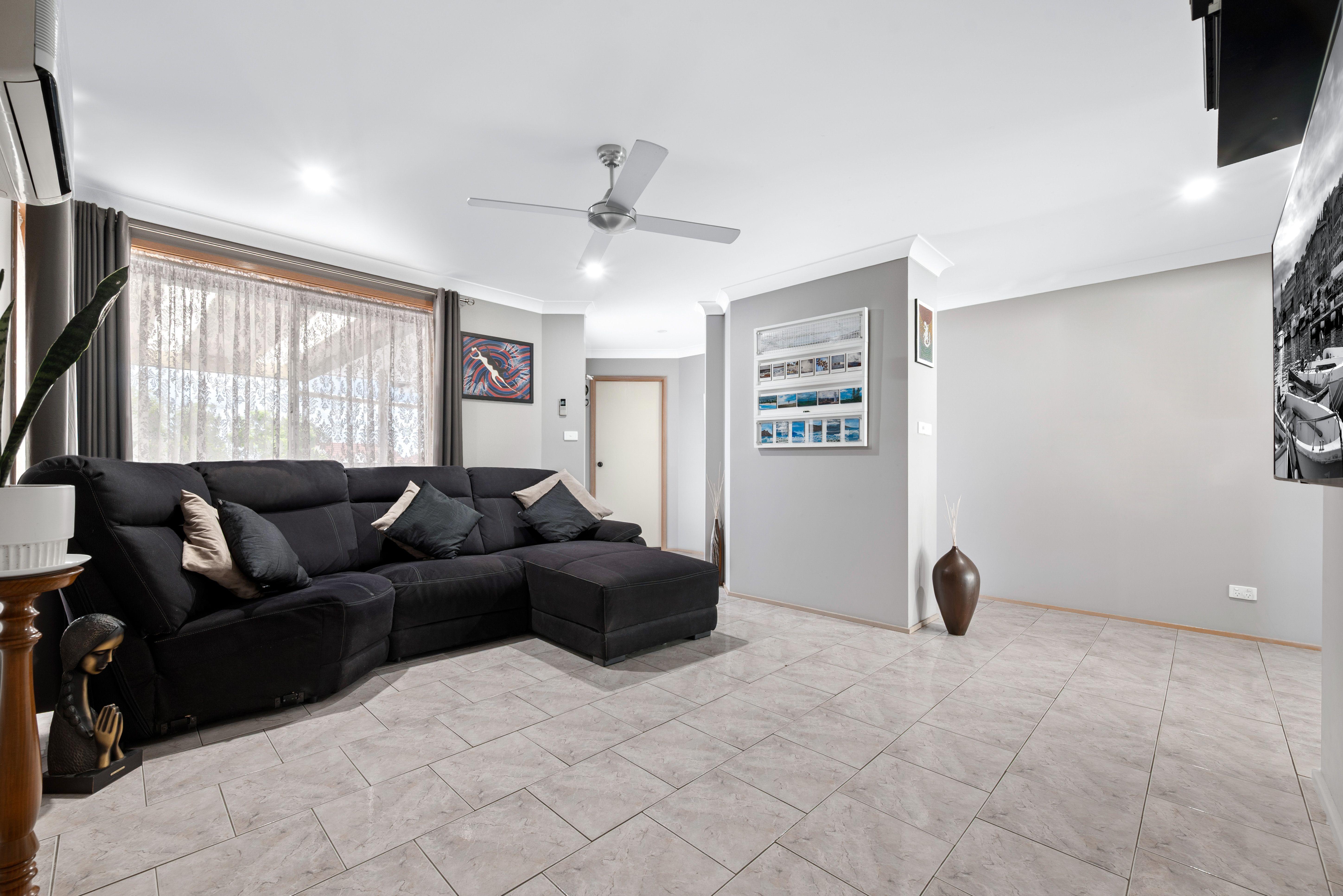 House for Sale: St Helens Park, NSW 2560, NSW, 2560
