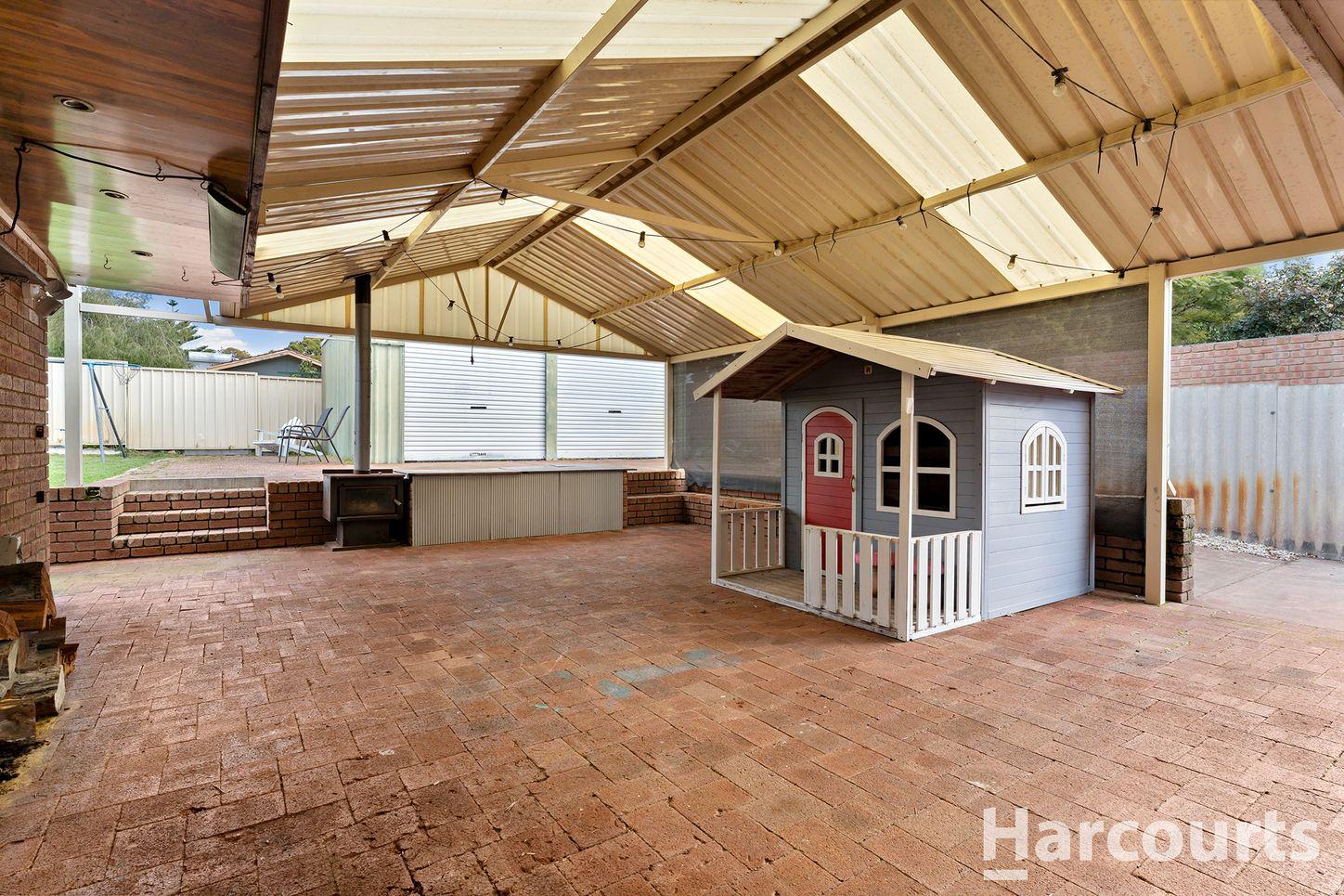 House for Sale: Halls Head, WA 6210, WA, 6210