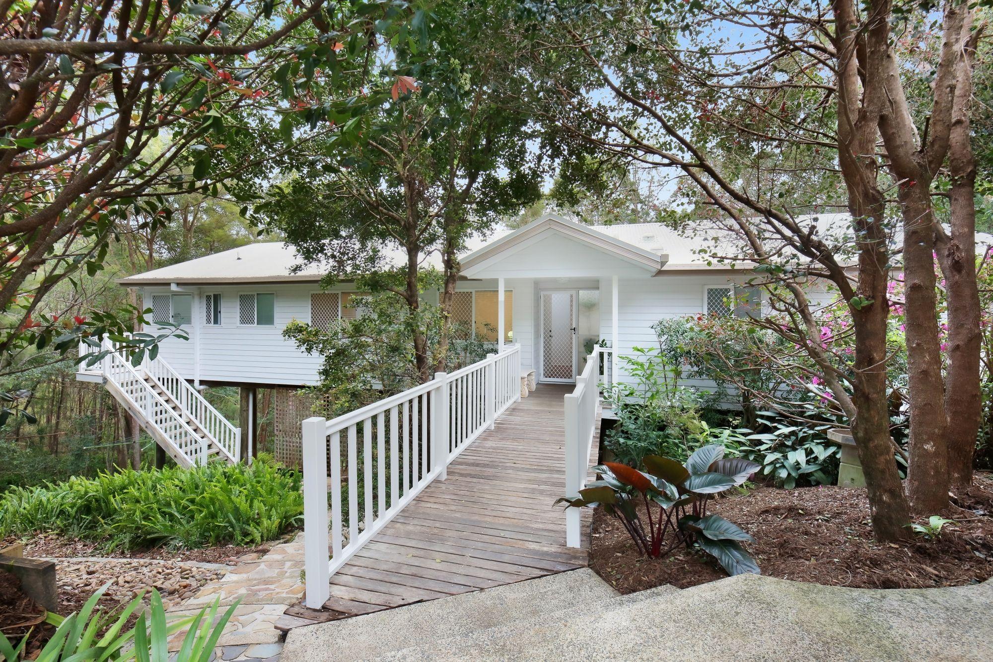 Prop-GPT: House: QLD Bonogin, QLD 4213 Home For Sale