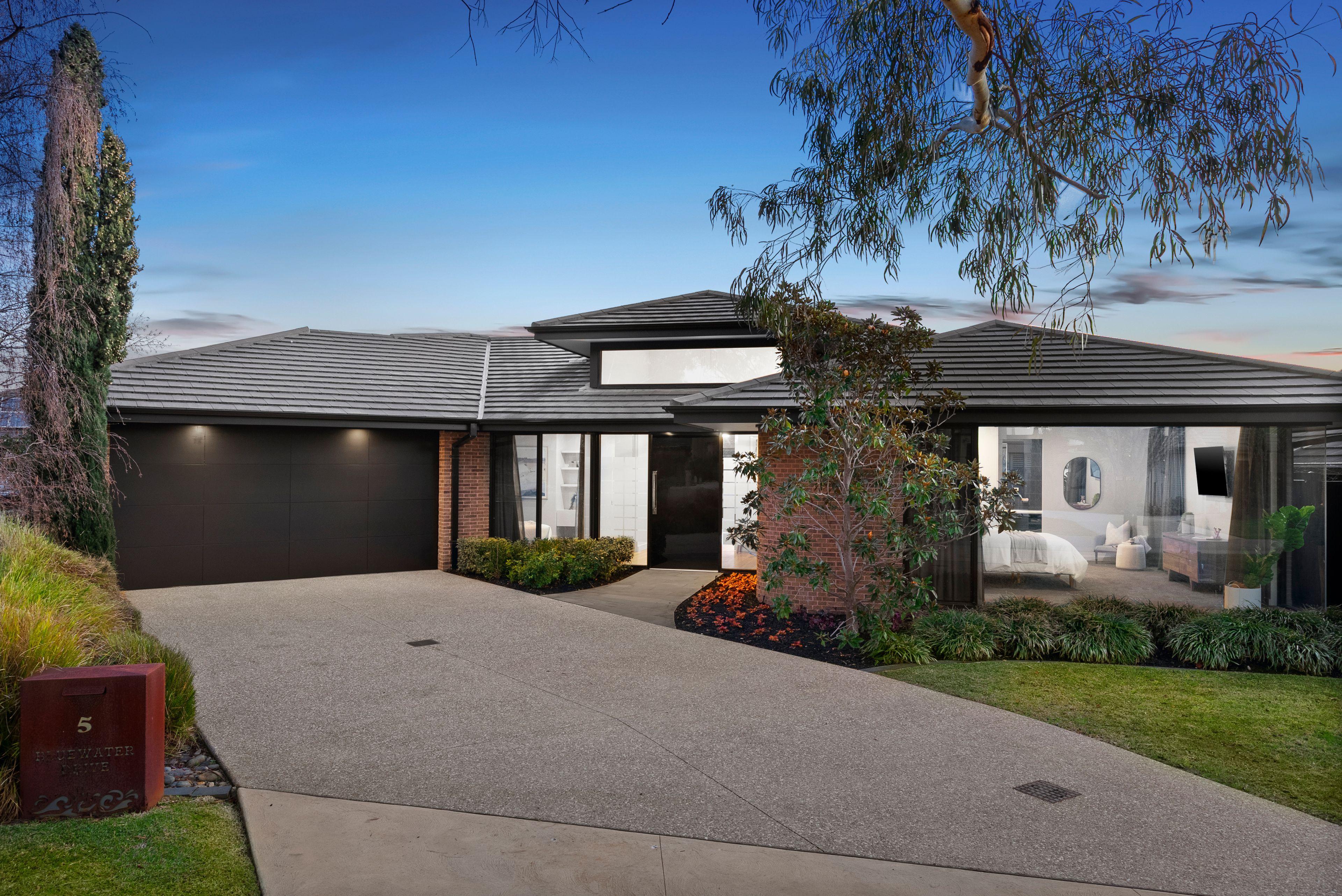 House for Sale: Sandhurst, VIC 3977, VIC, 3977