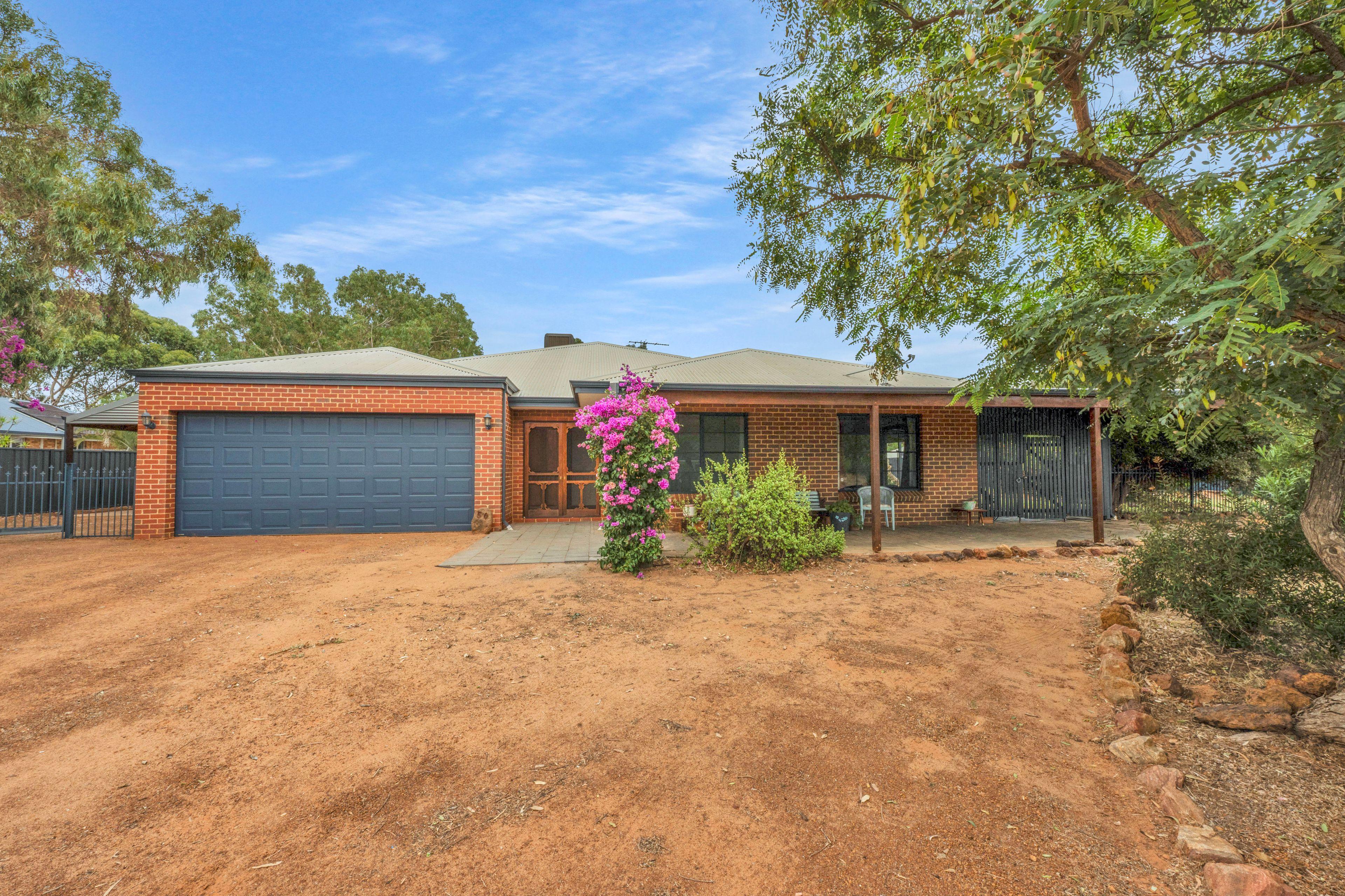 Prop-GPT: House: WA Strathalbyn, WA 6530 Home For Sale
