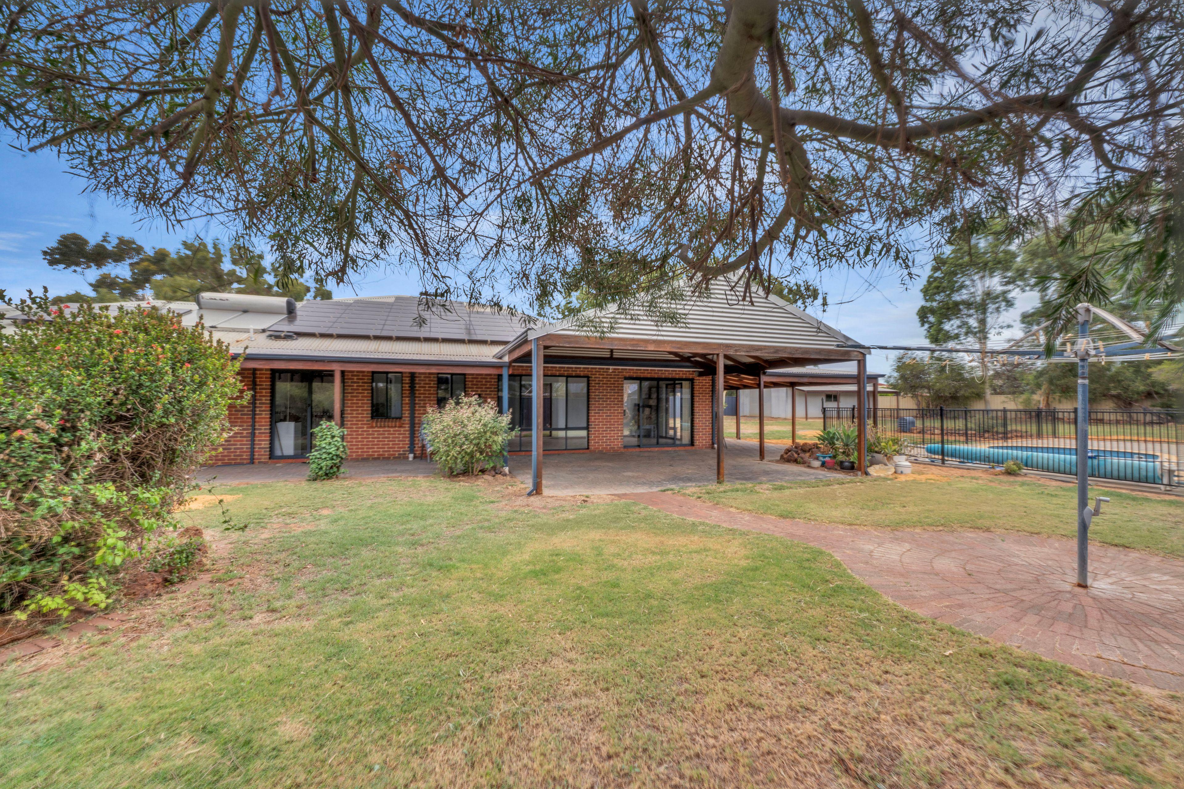 House for Sale: Strathalbyn, WA 6530, WA, 6530