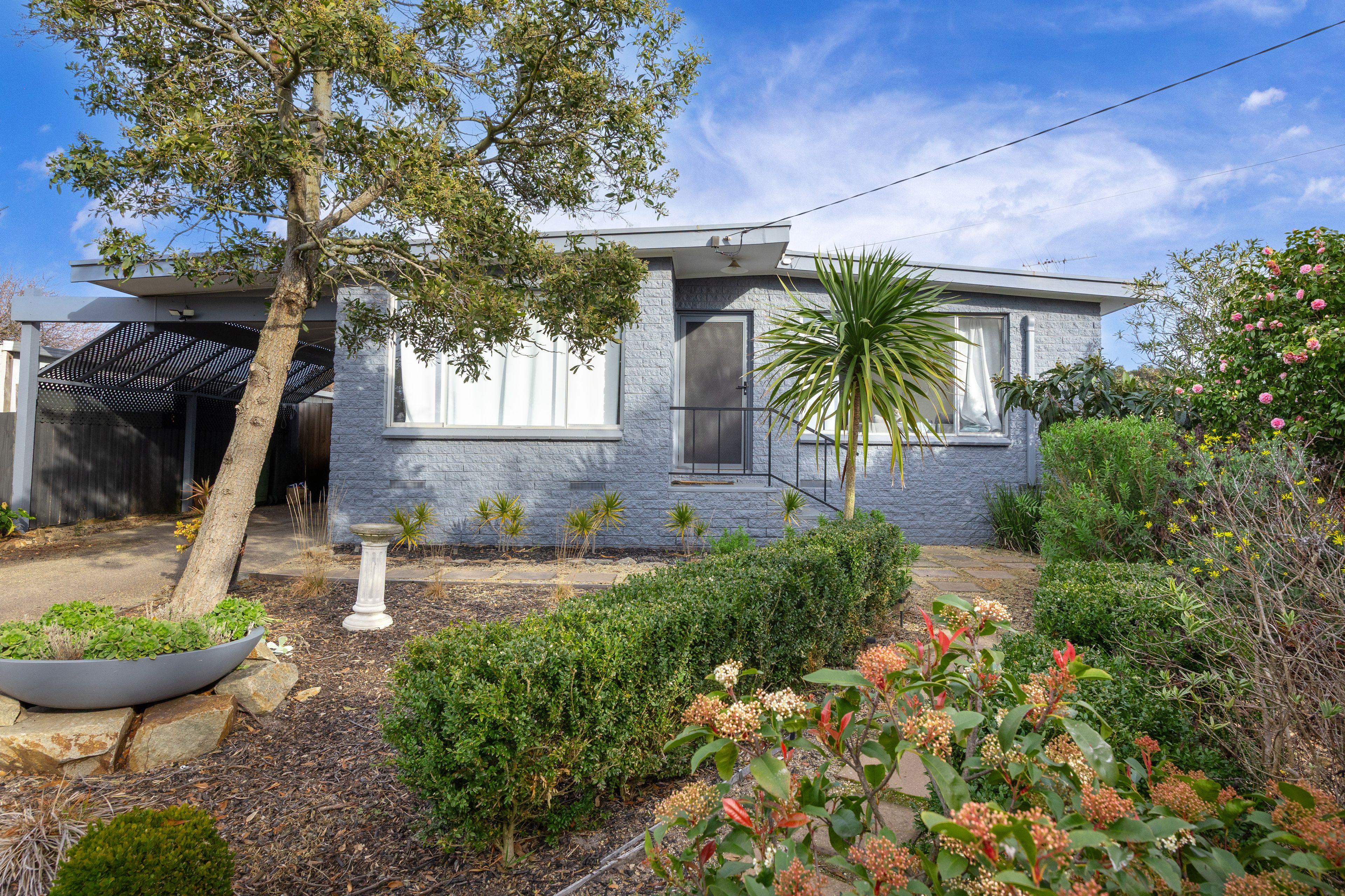Prop-GPT: House: VIC Rosebud, VIC 3939 Home For Sale
