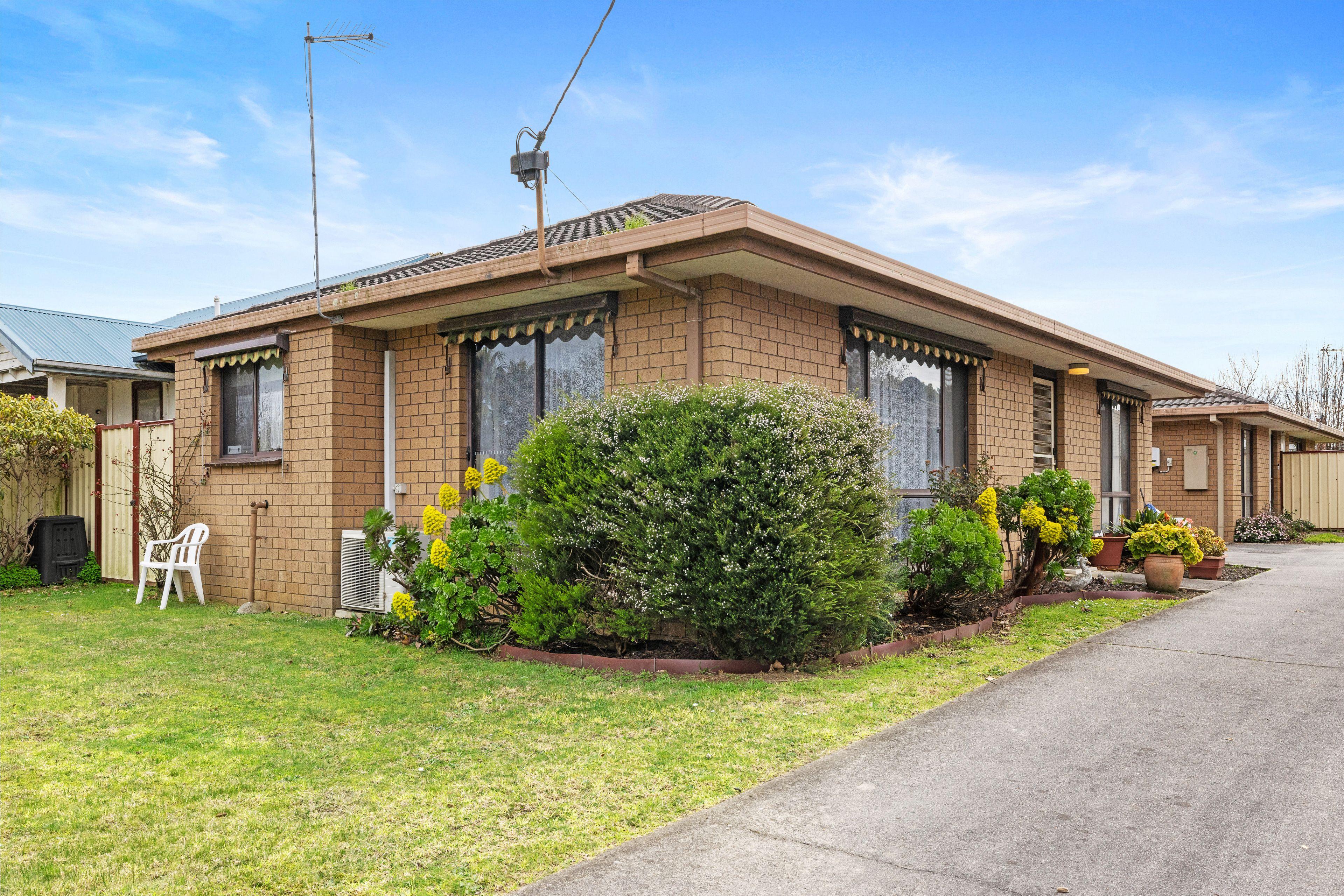 Prop-GPT: Unit: VIC Leongatha, VIC 3953 Home For Sale