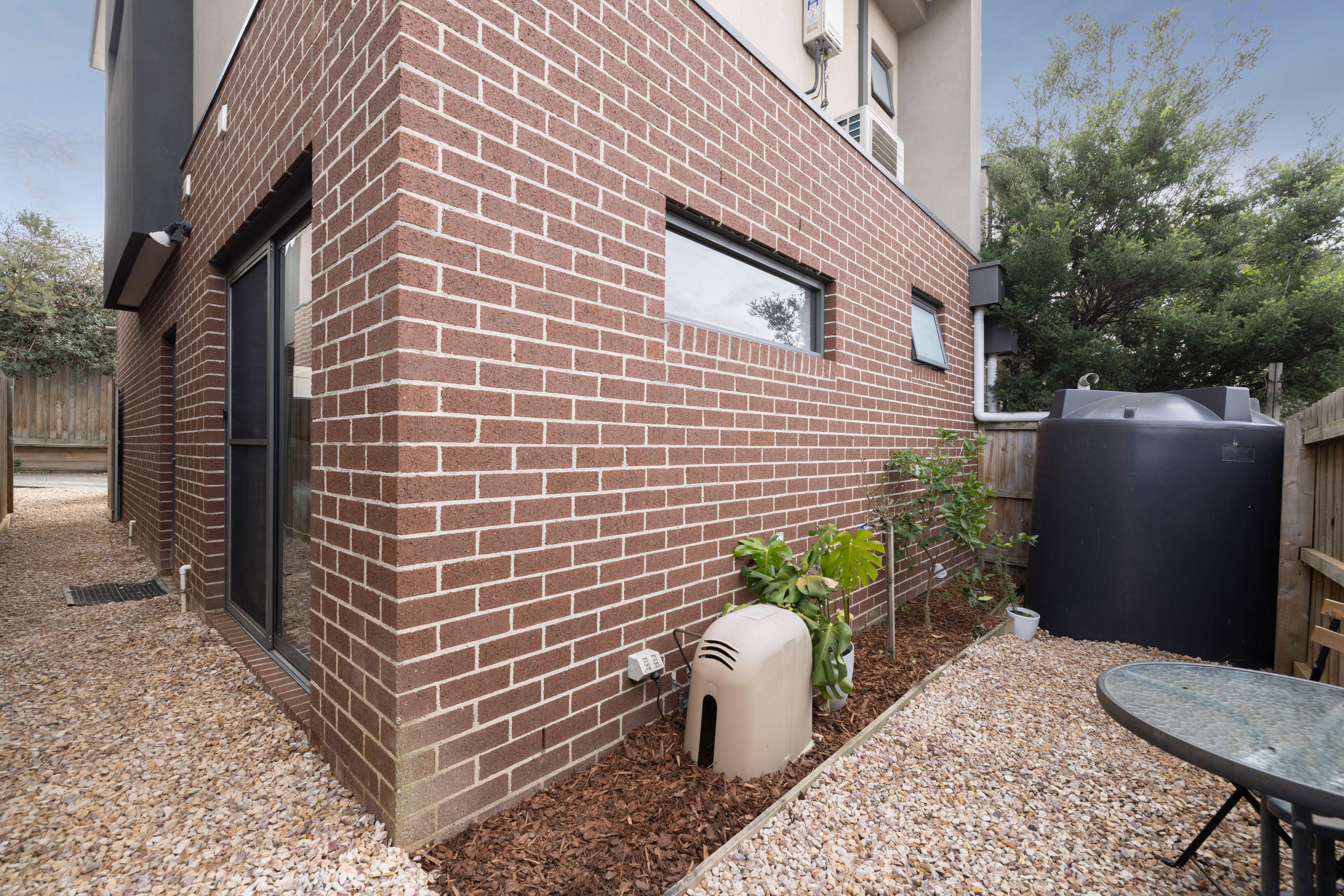 Townhouse for Sale: Kilsyth, VIC 3137, VIC, 3137