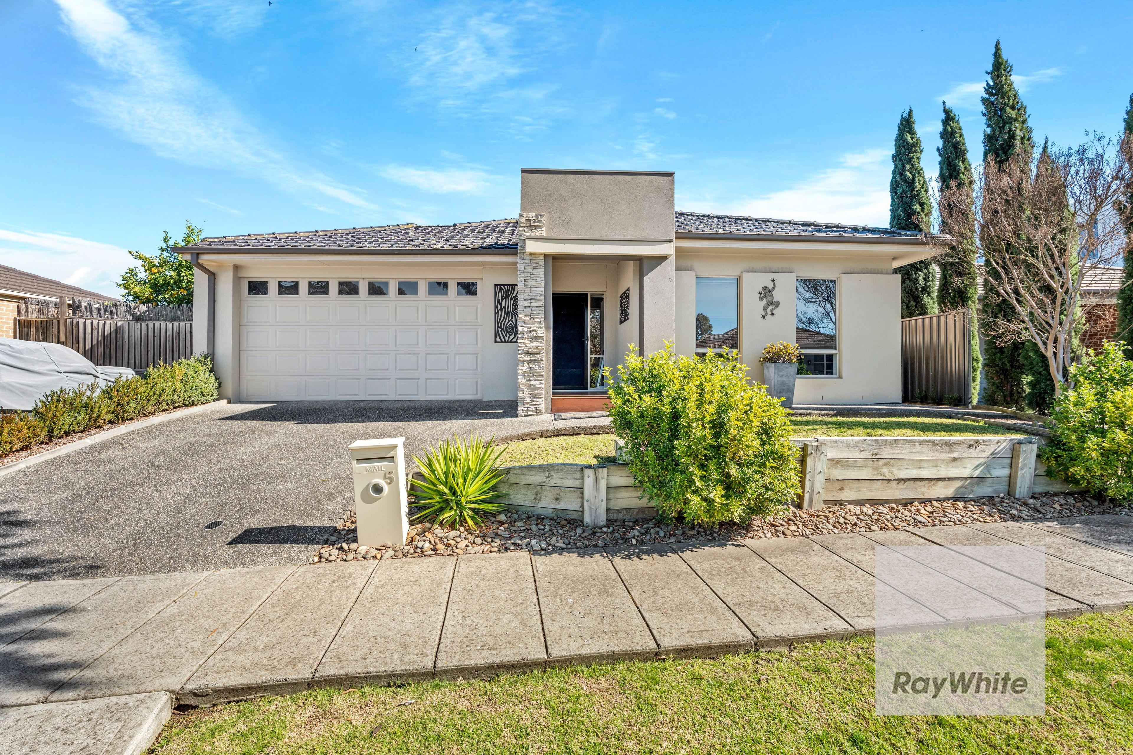 Prop-GPT: House: VIC Epping, VIC 3076 Home For Sale