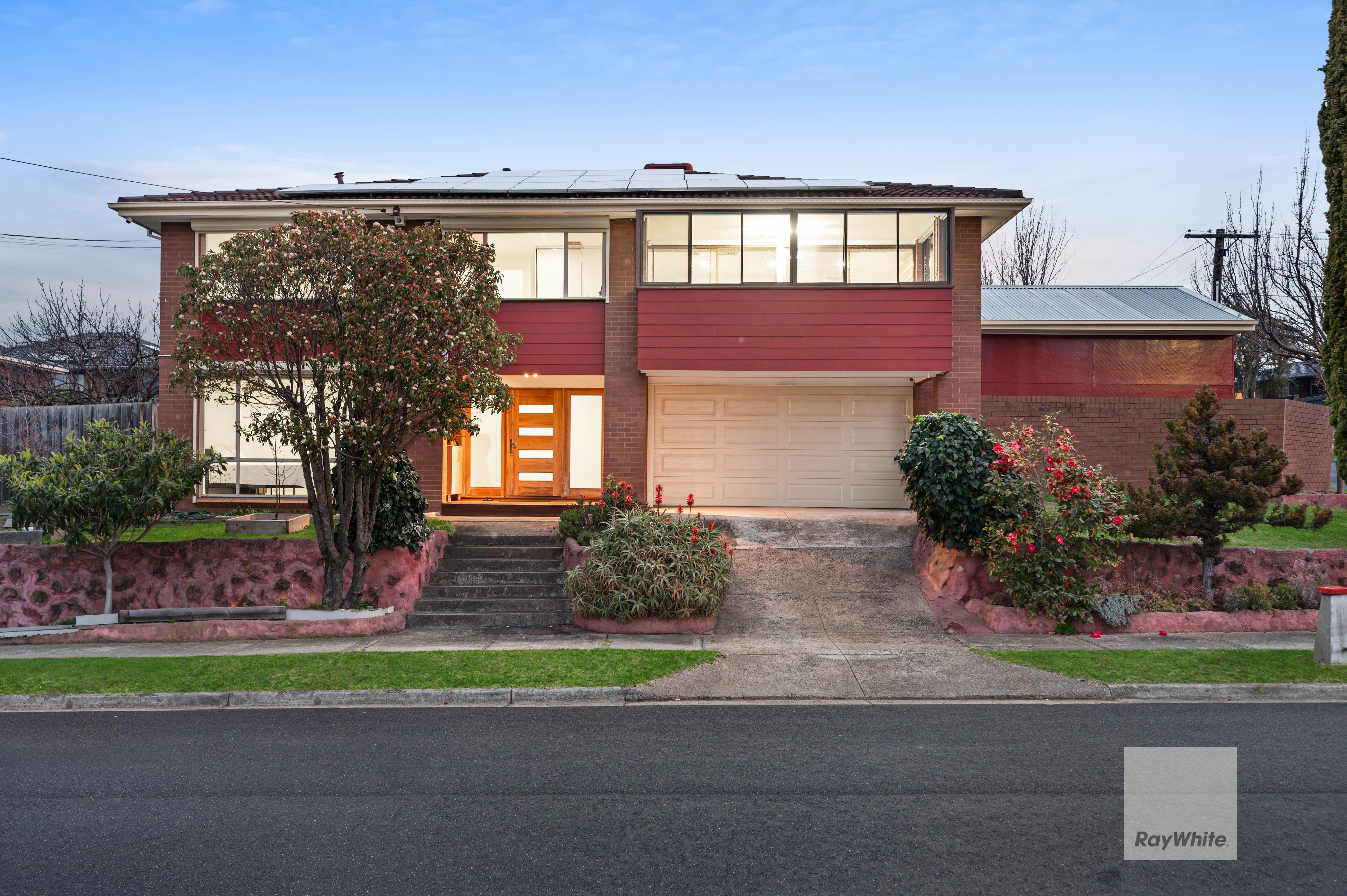 Prop-GPT: House: VIC Gladstone Park, VIC 3043 Home For Sale