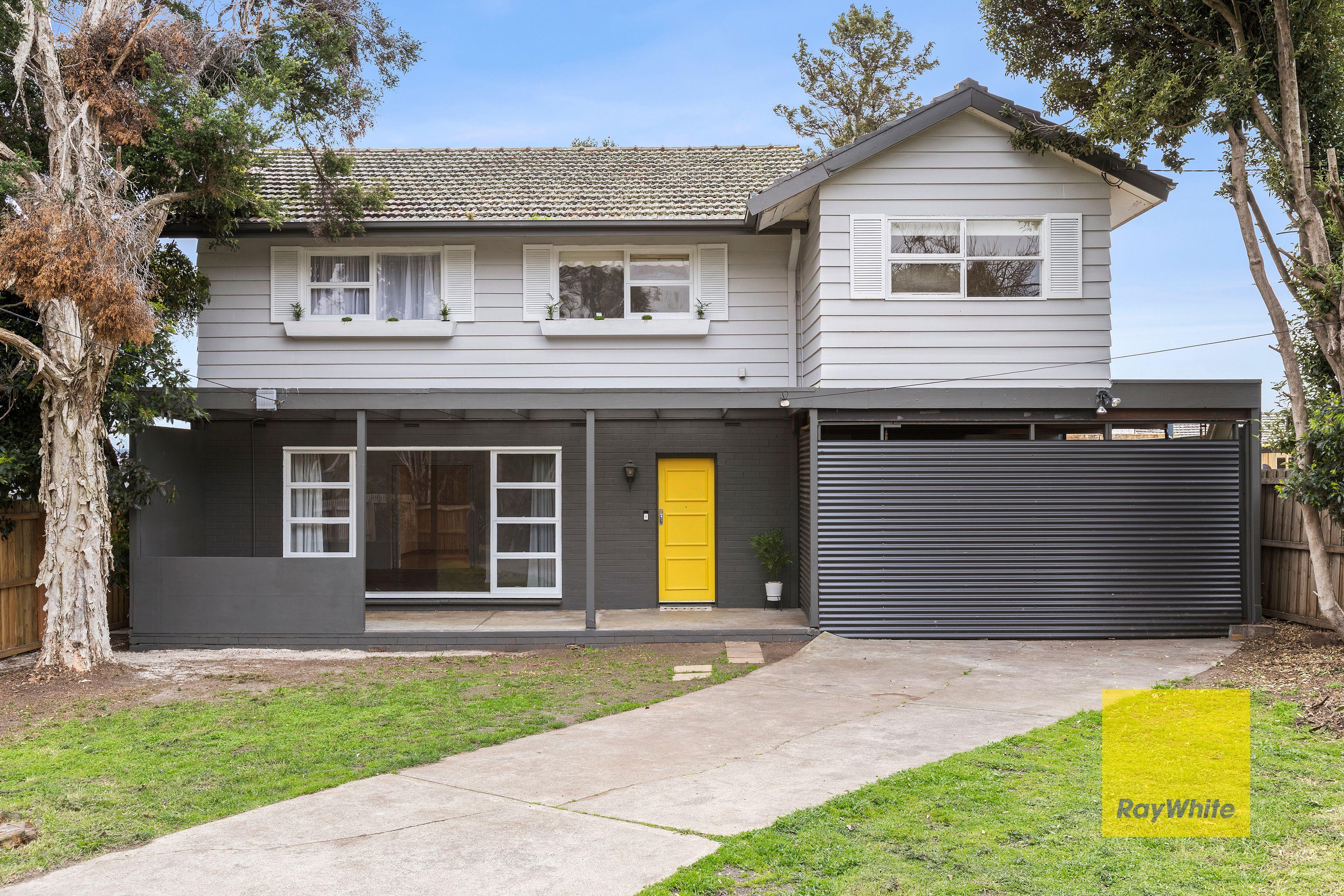 Prop-GPT: House: VIC Belmont, VIC 3216 Home For Sale