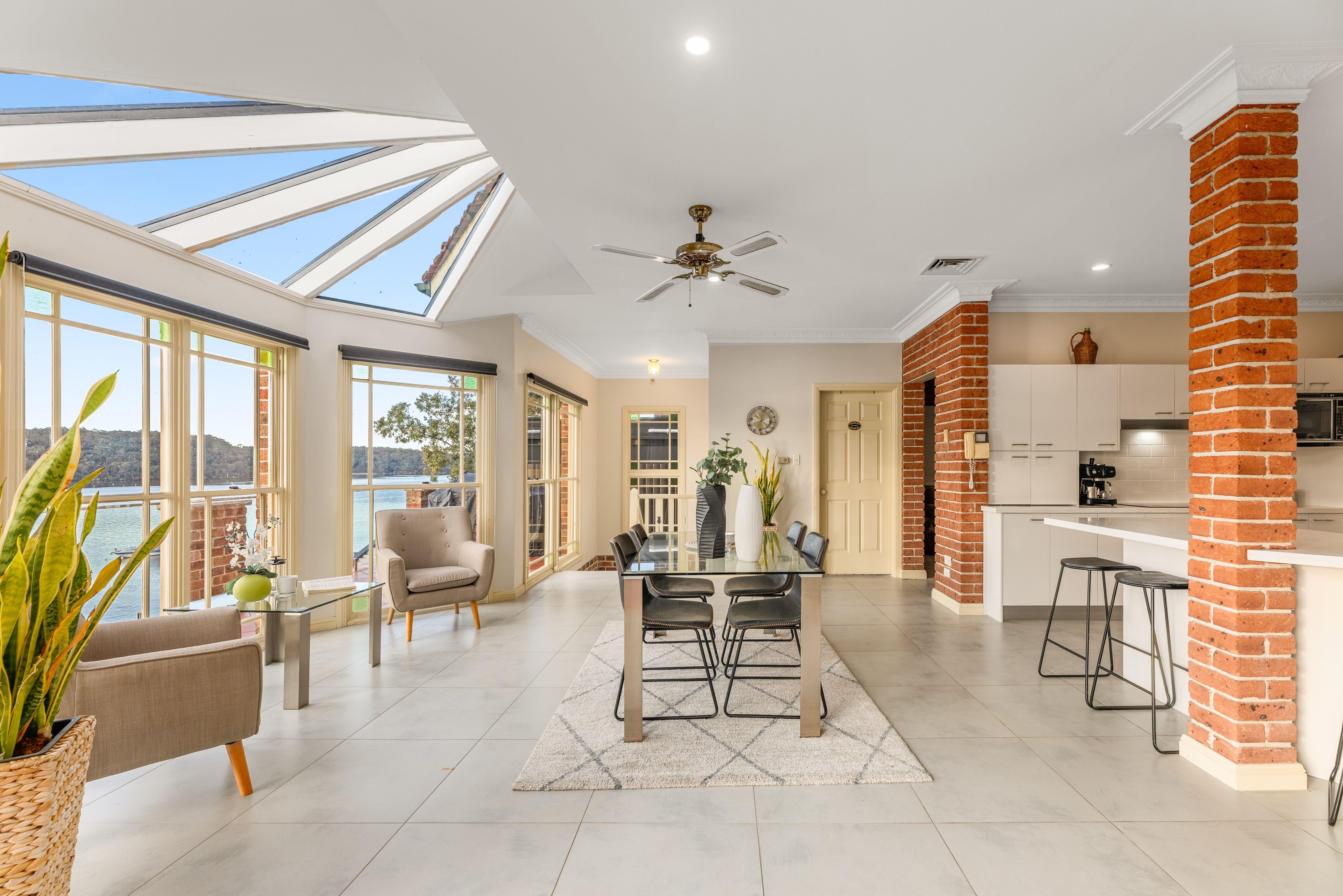 House for Sale: Illawong, NSW 2234, NSW, 2234