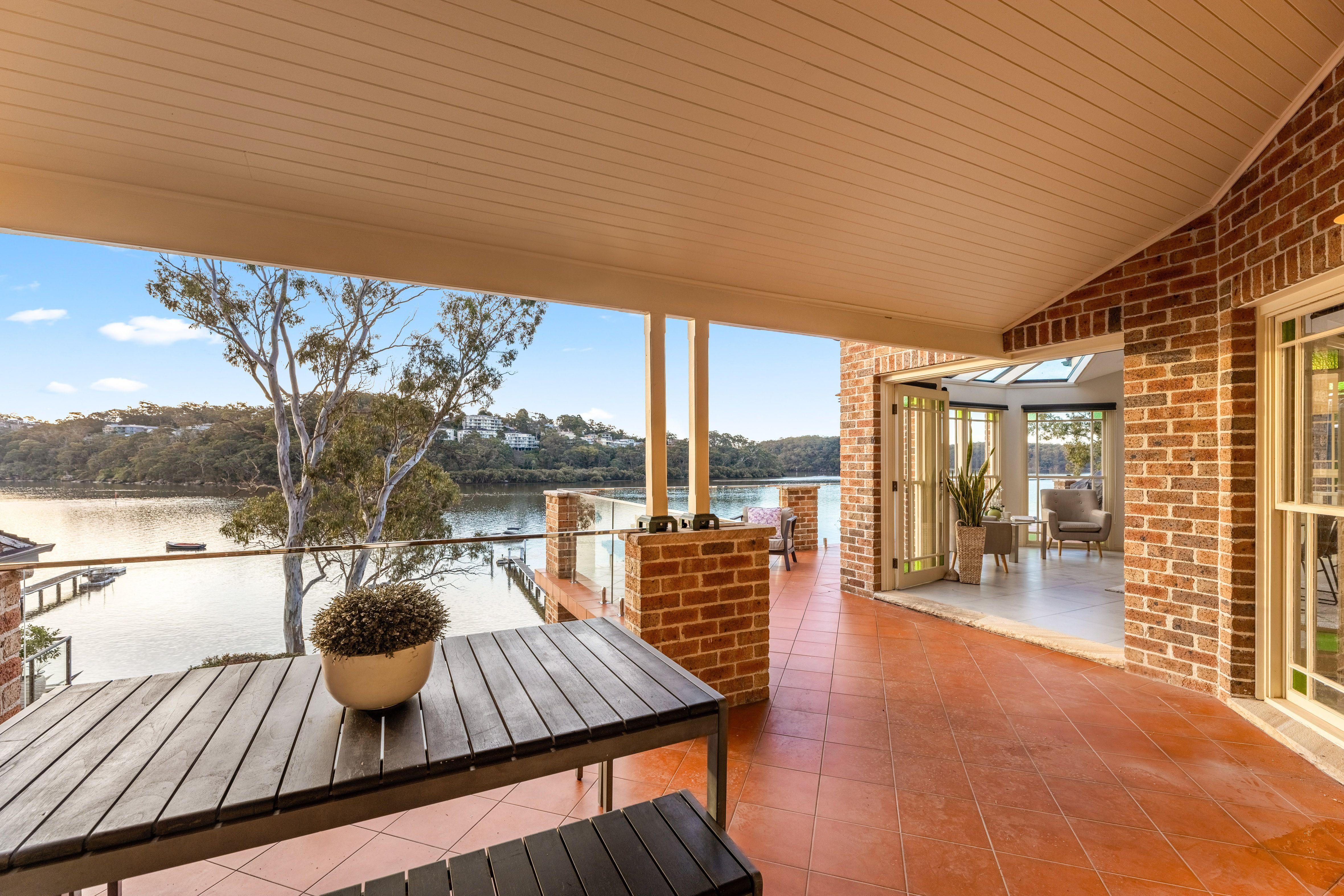 House for Sale: Illawong, NSW 2234, NSW, 2234