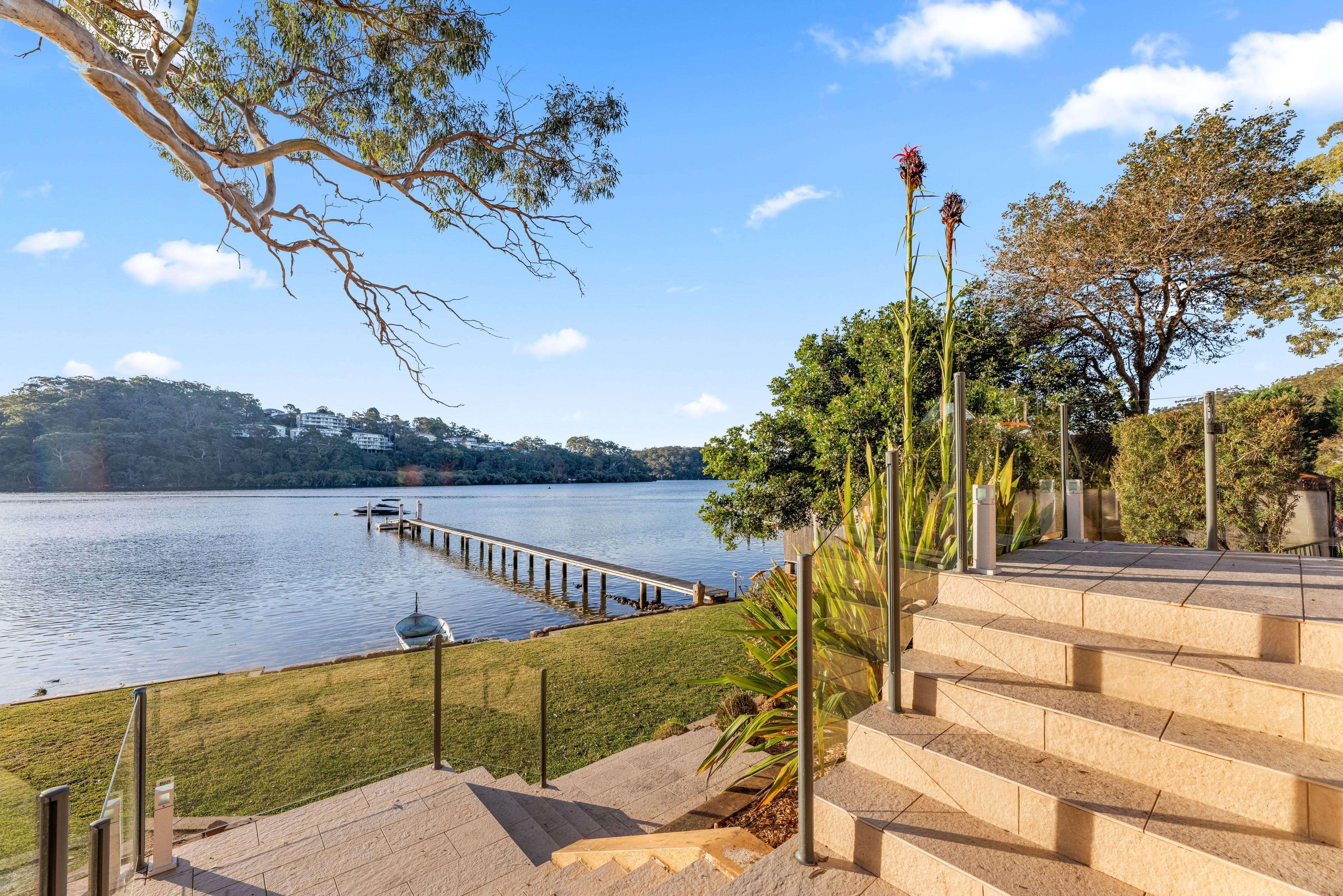 House for Sale: Illawong, NSW 2234, NSW, 2234