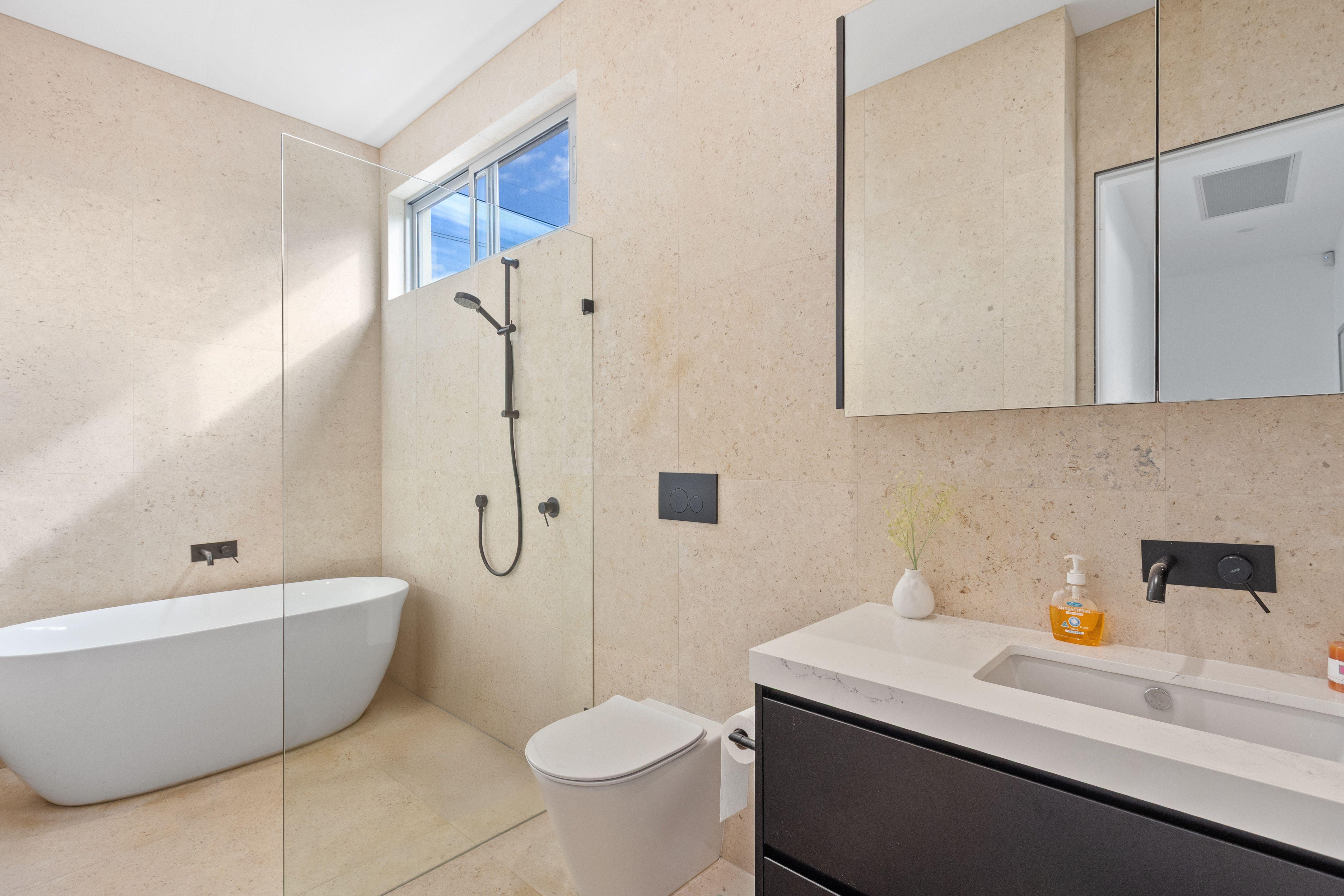 DuplexSemi-detached for Sale: Caringbah, NSW 2229, NSW, 2229