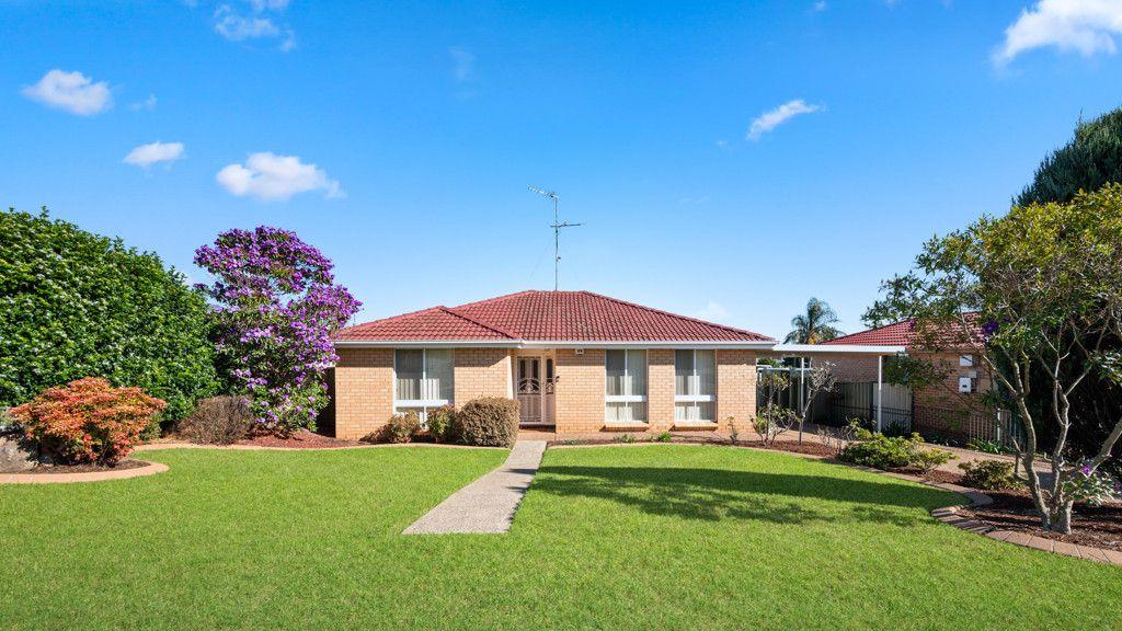 Prop-GPT: House: NSW Rosemeadow, NSW 2560 Home For Sale
