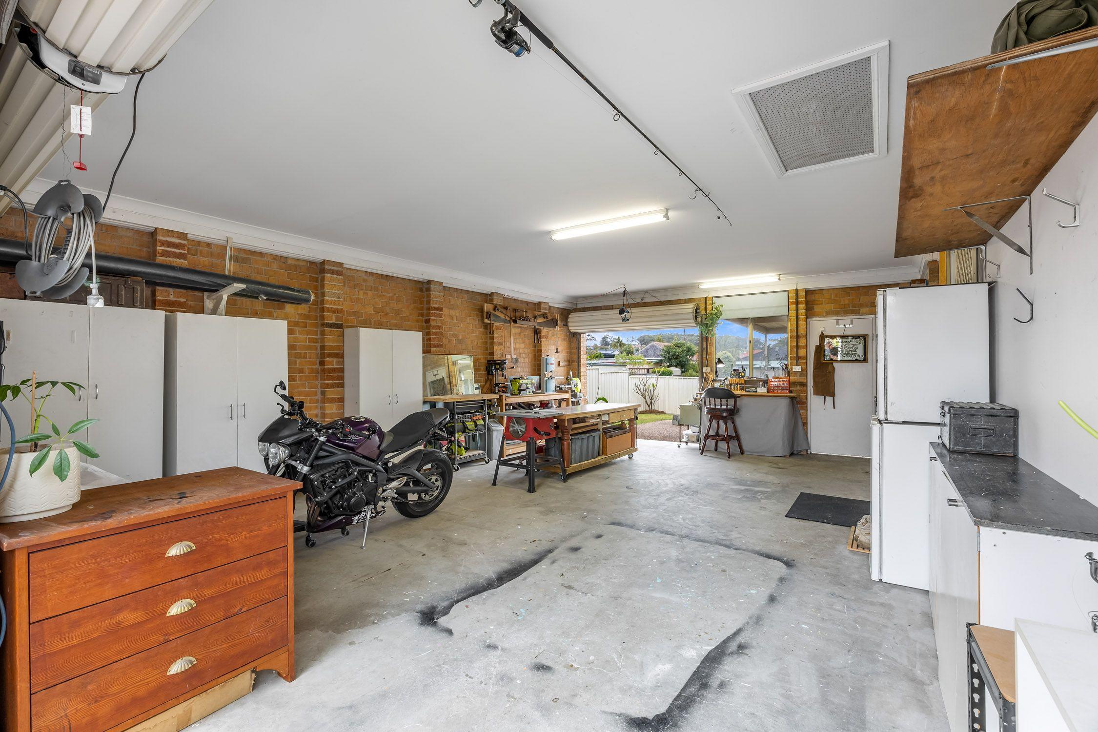 House for Sale: Cameron Park, NSW 2285, NSW, 2285