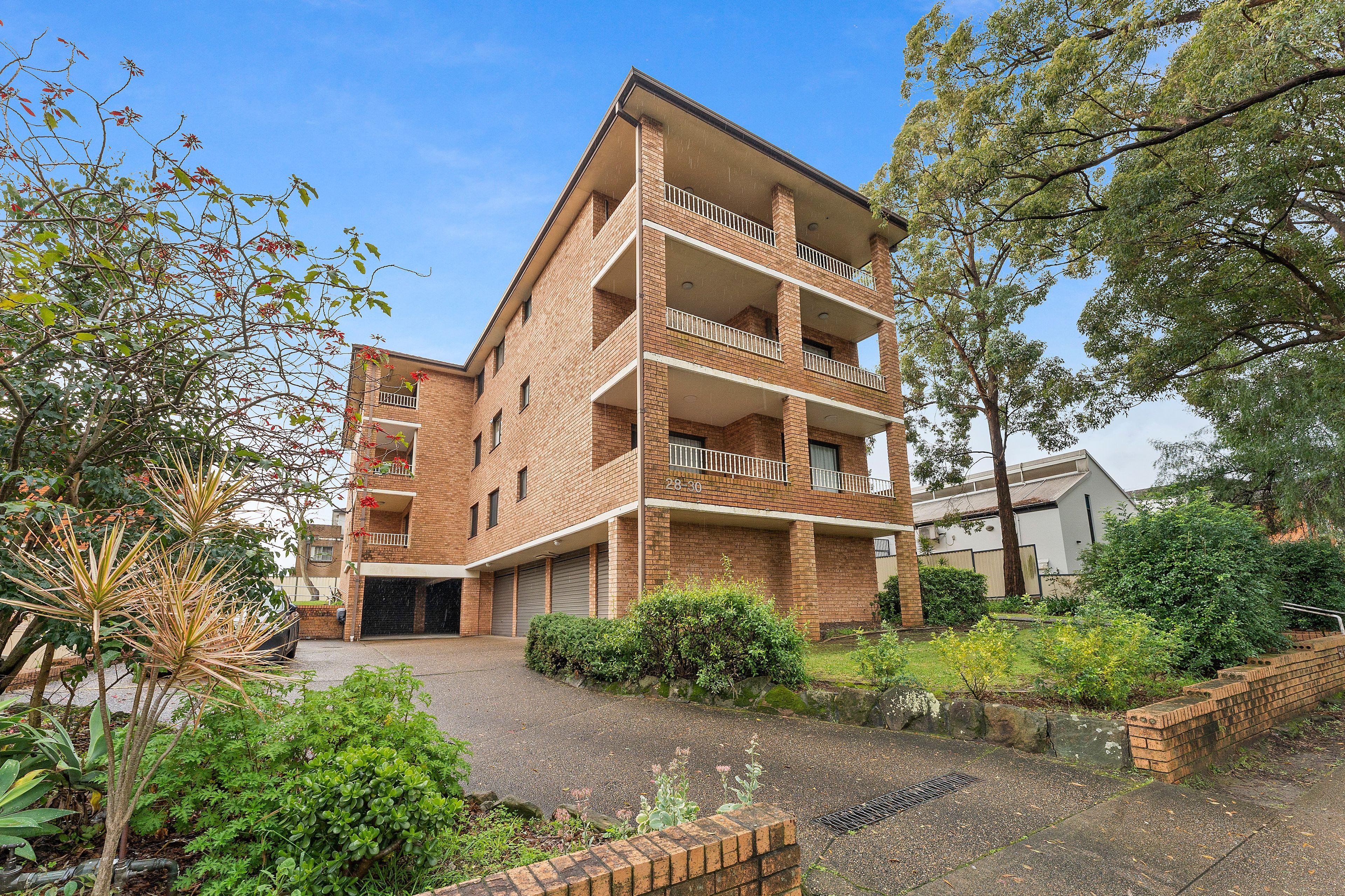 Prop-GPT: Unit: NSW Penshurst, NSW 2222 Home For Sale
